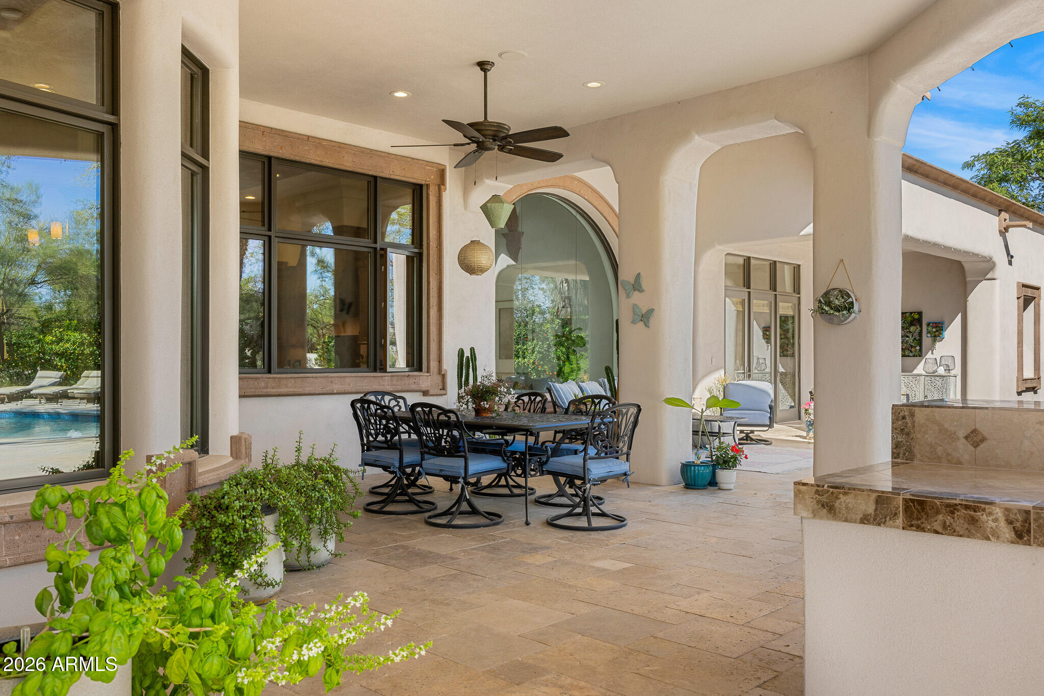 5401 E MOCKINGBIRD Lane