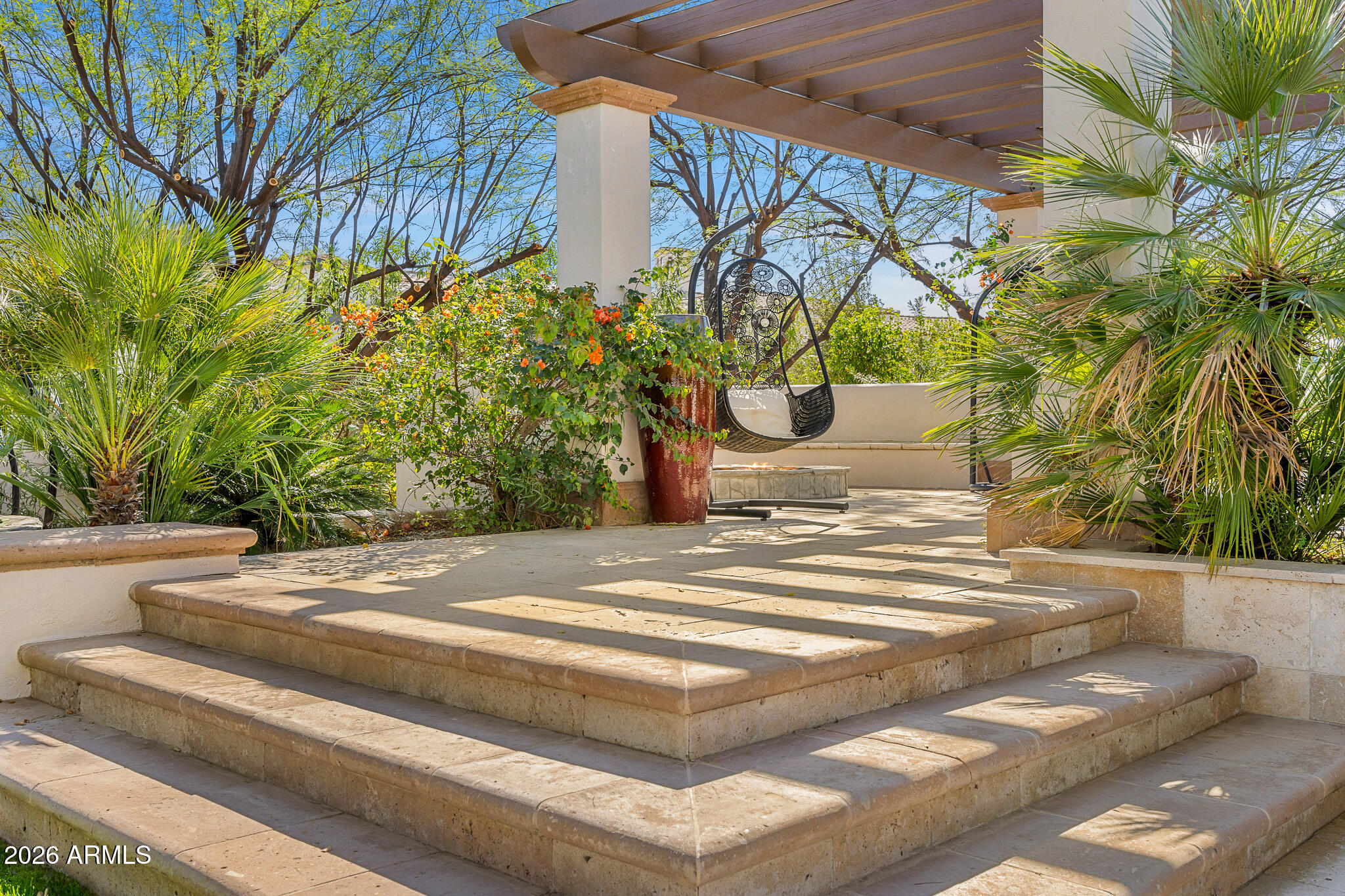 5401 E MOCKINGBIRD Lane