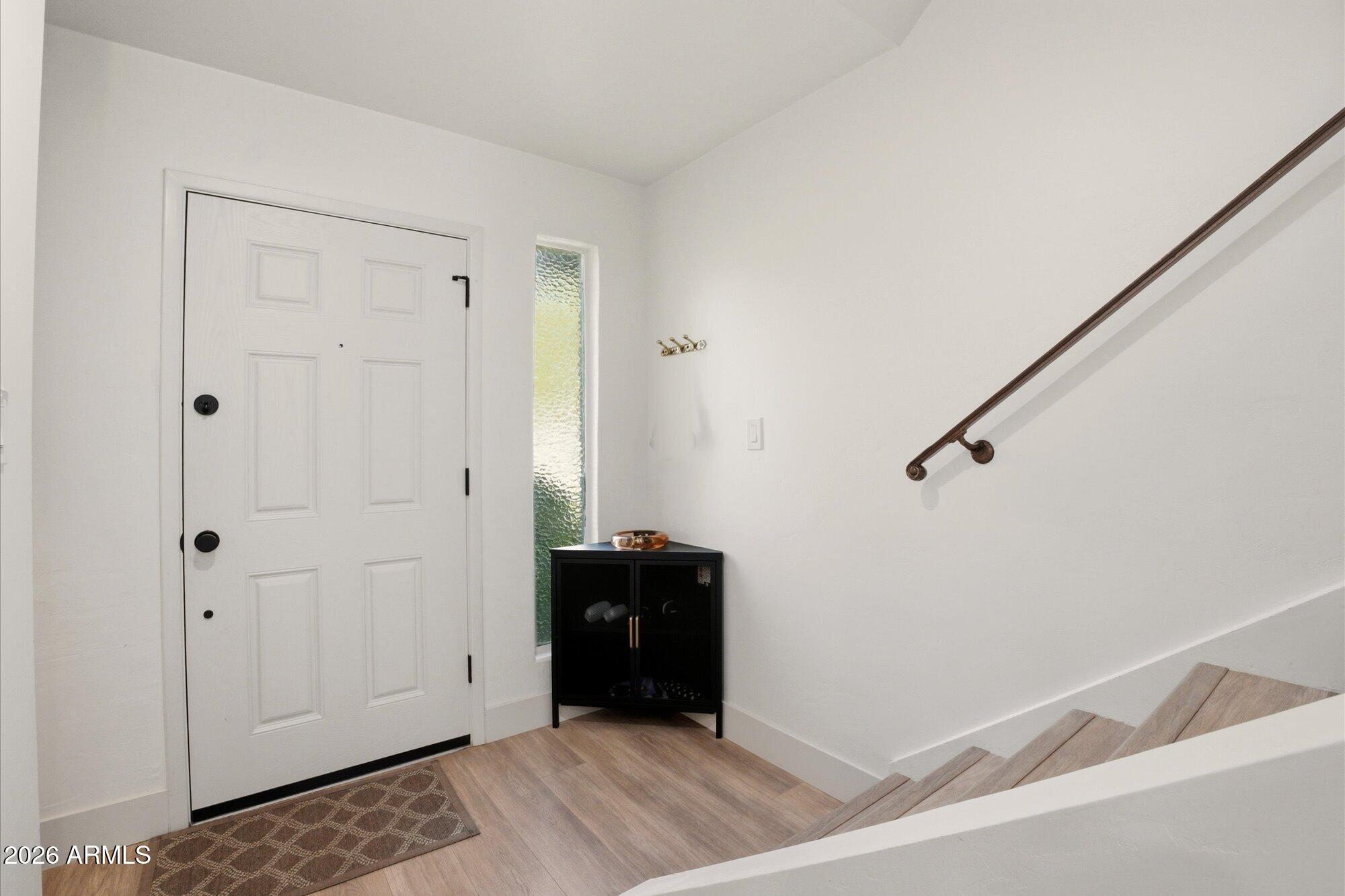 3702 E MONTEROSA Street 6