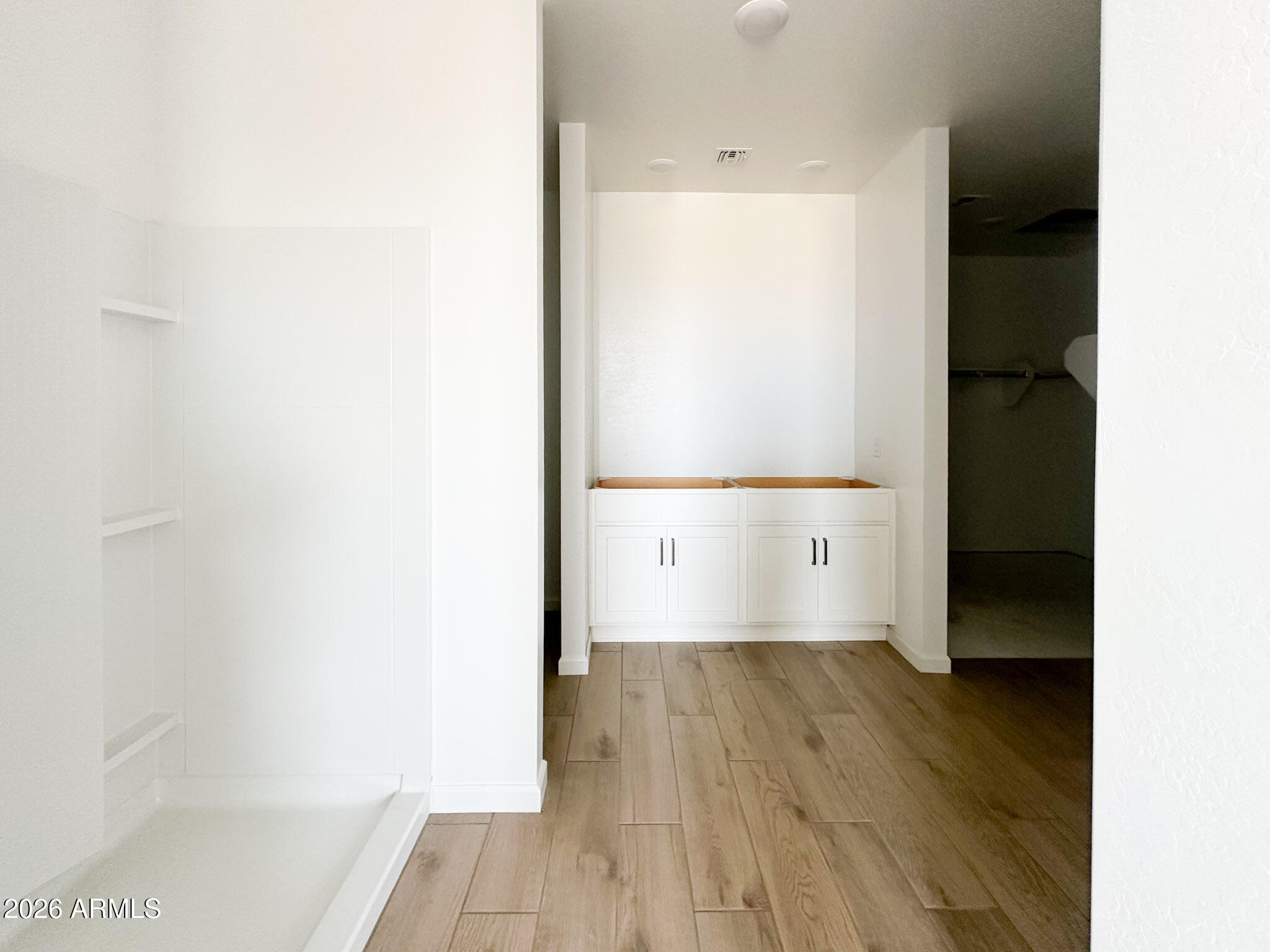 47372 W KENNER Drive