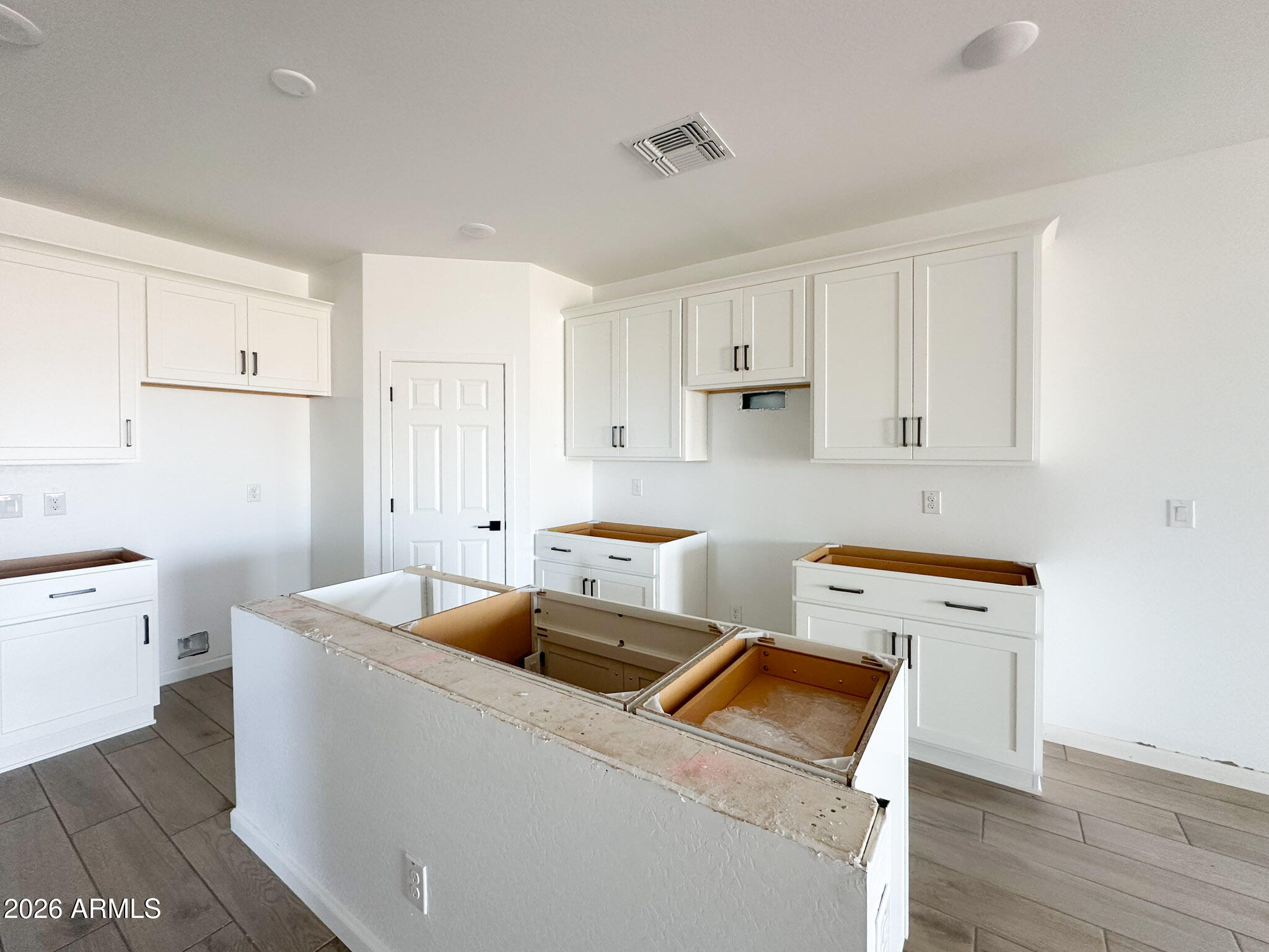 47372 W KENNER Drive