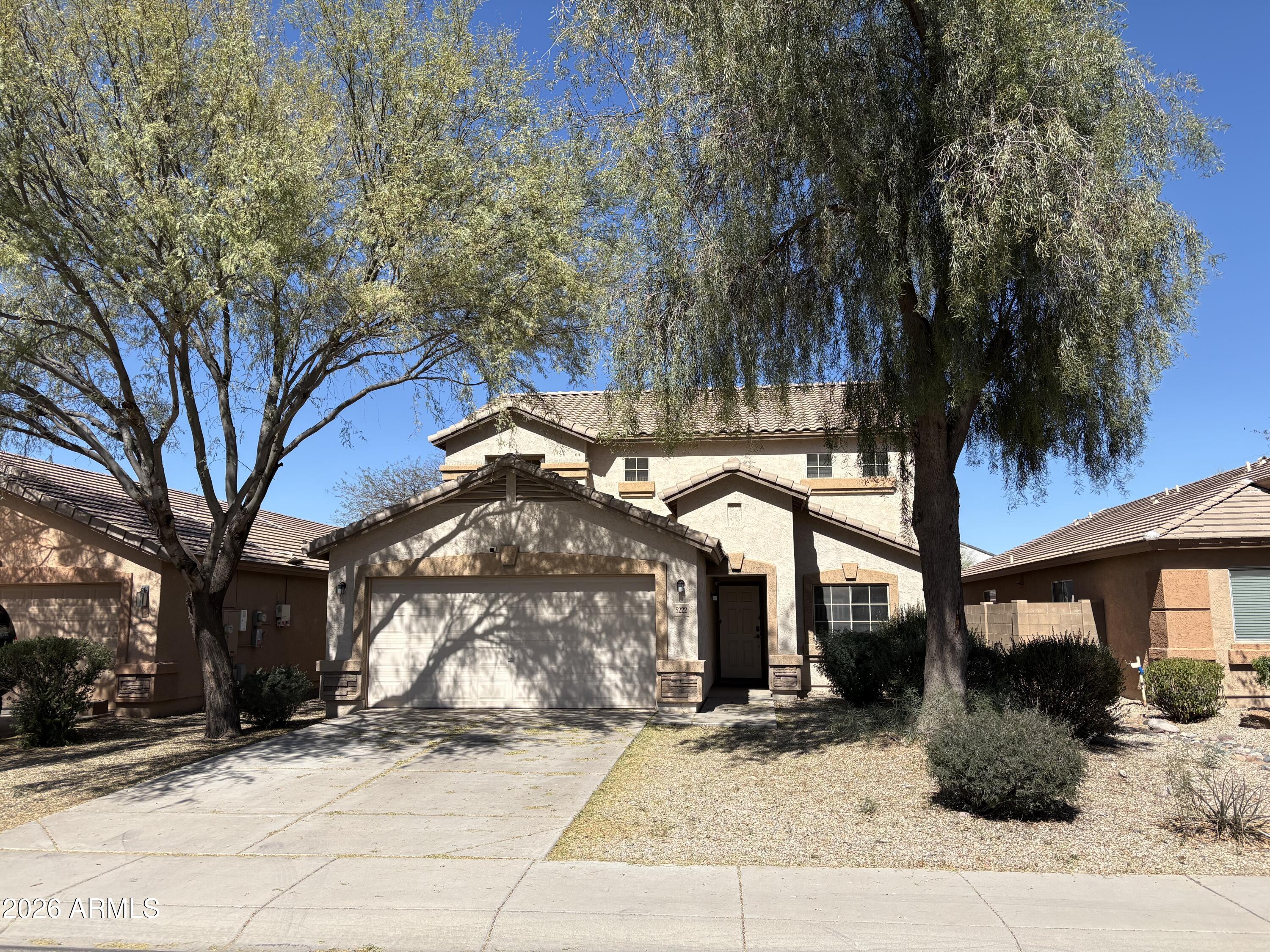 5222 E SILVERBELL Road
