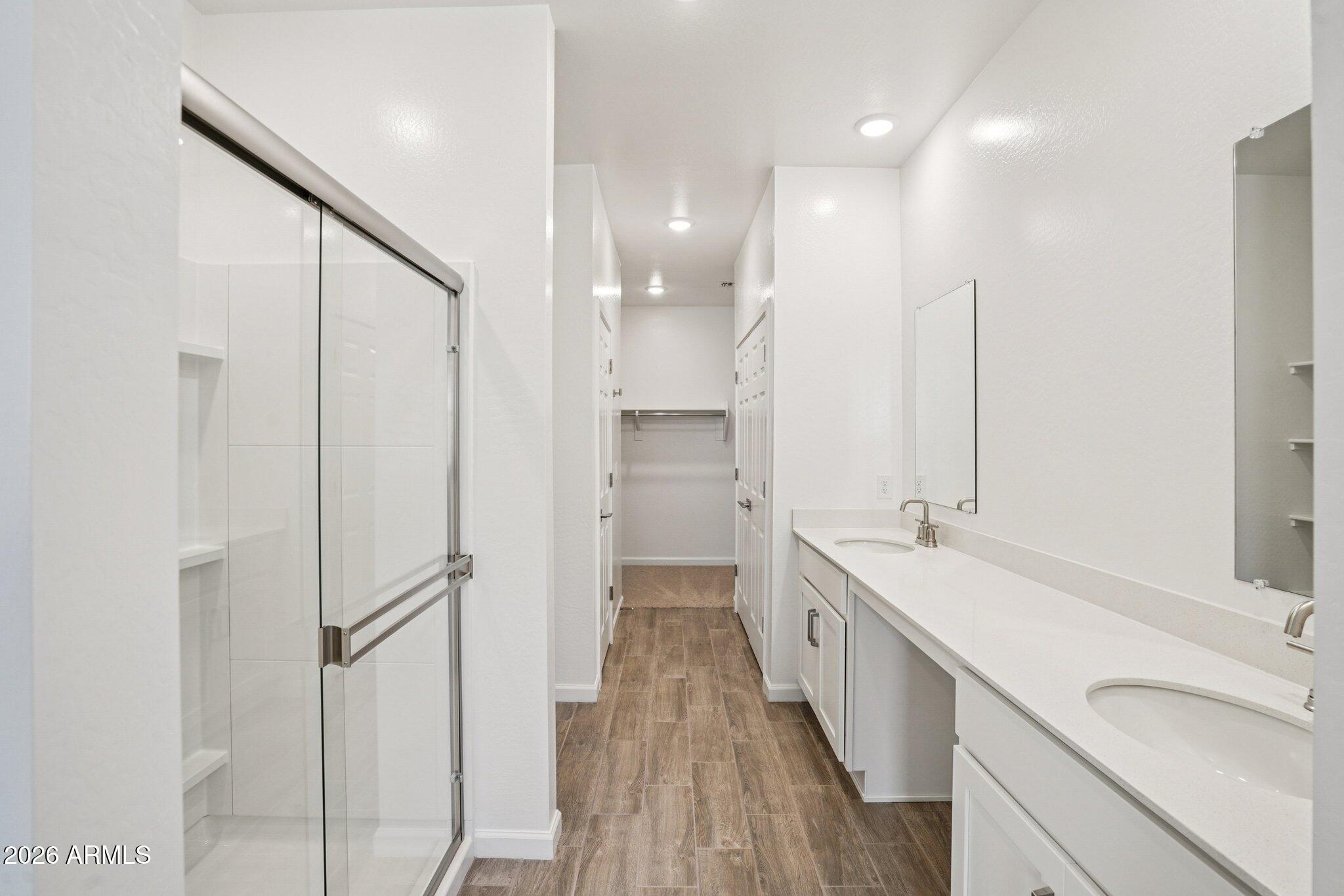 47624 W KENNER Drive