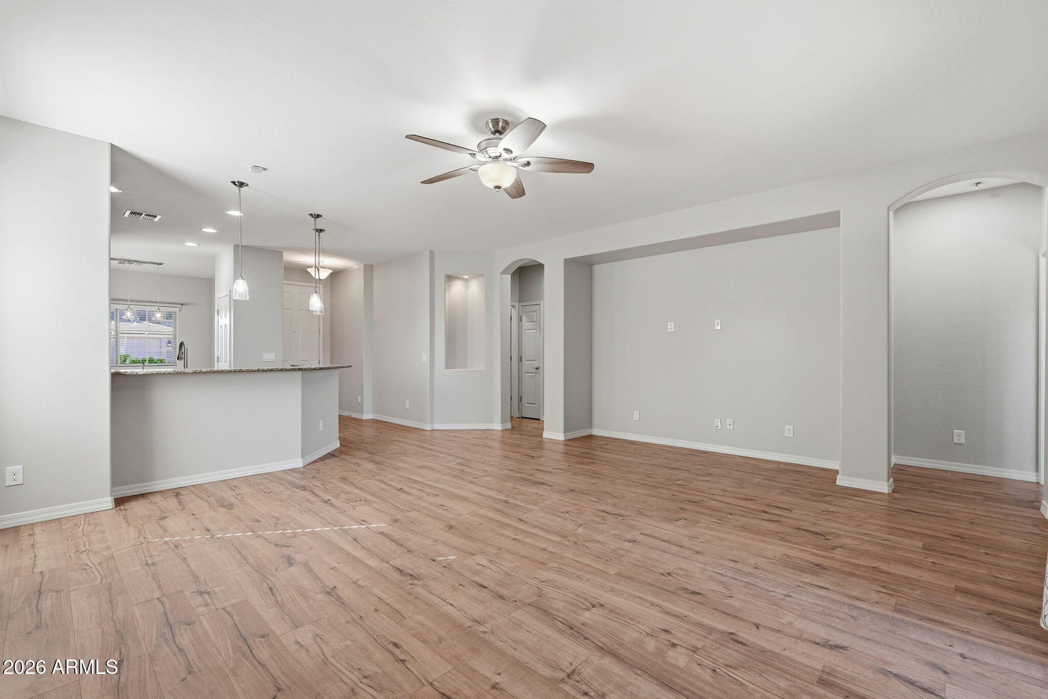 1404 W RUBBER TREE Court