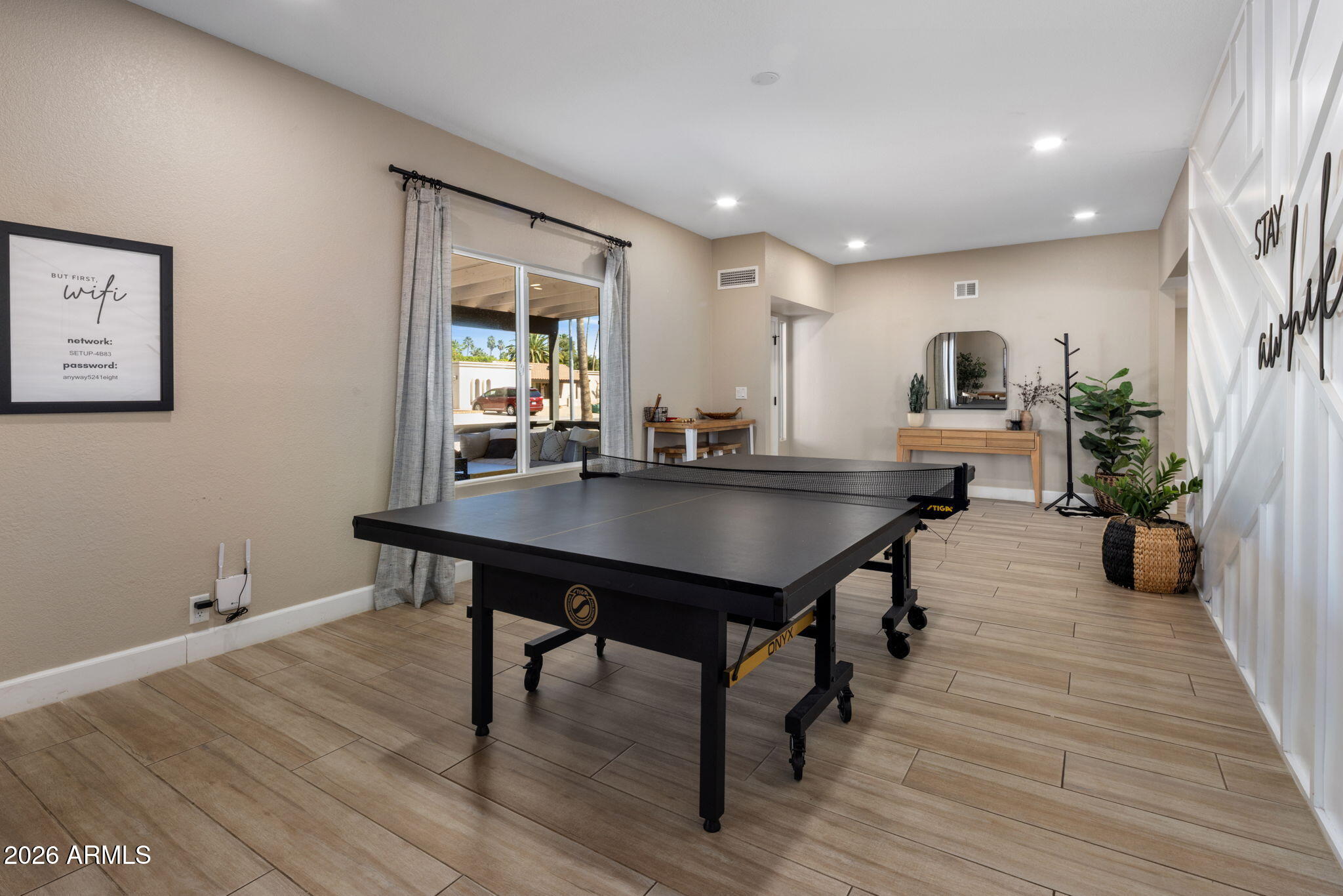 5839 E VOLTAIRE Avenue