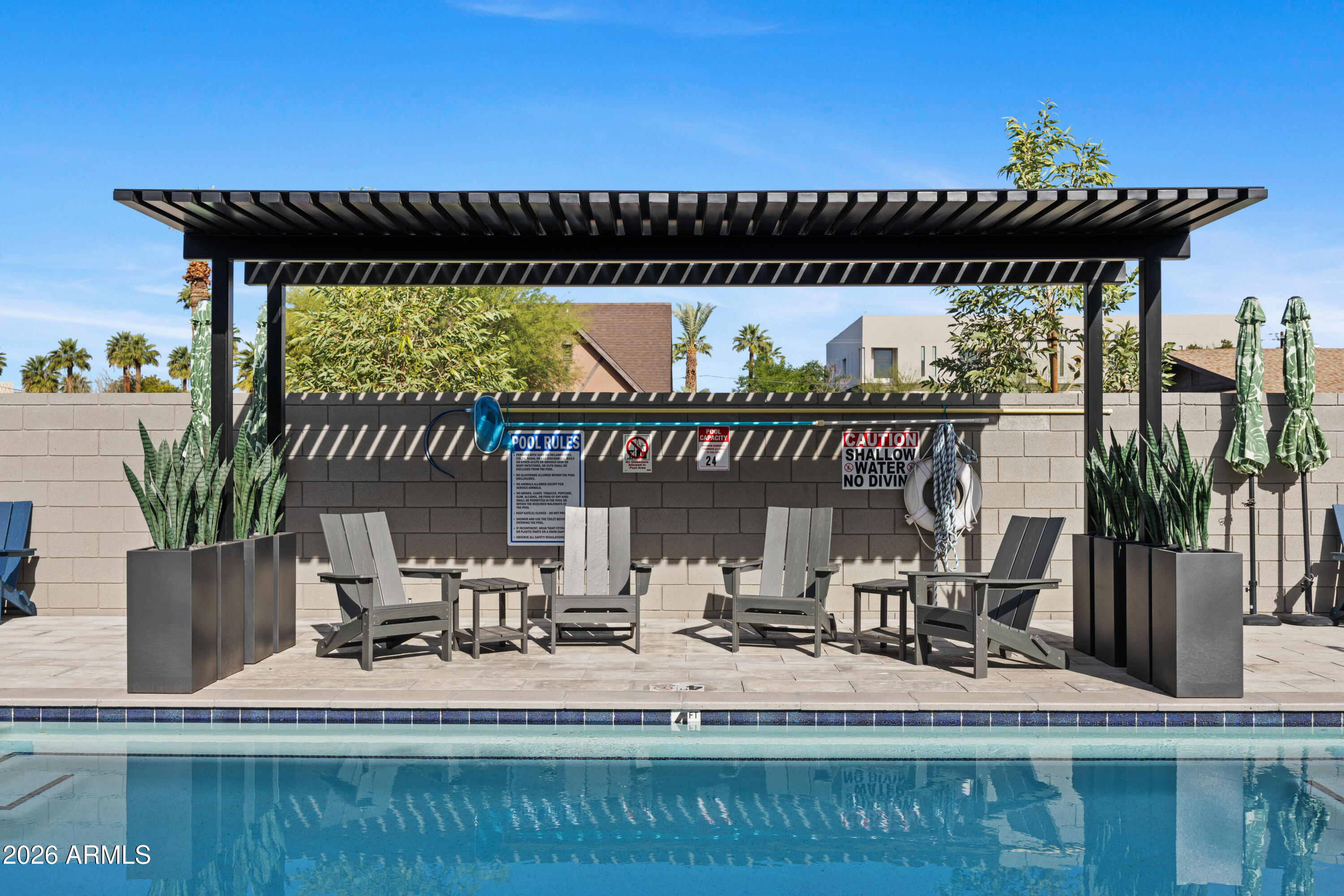 377 E WINDSOR Avenue 21