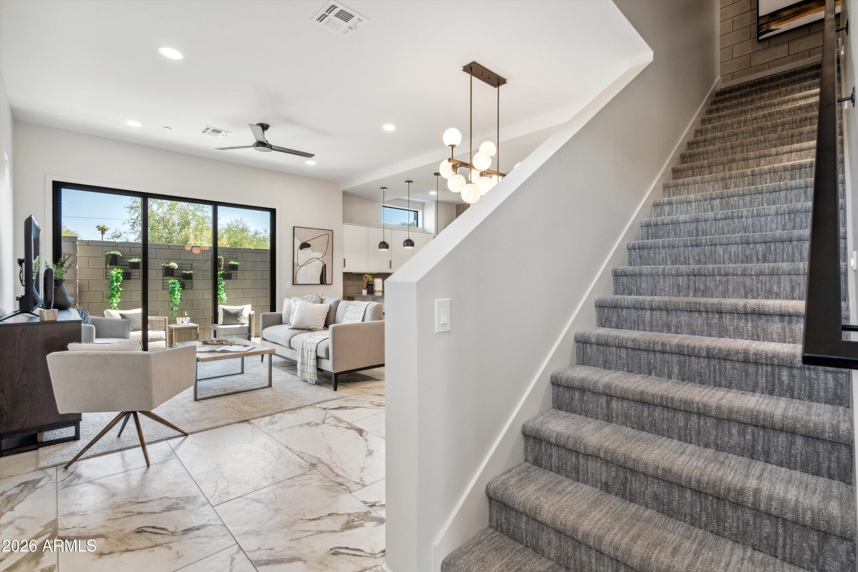 377 E WINDSOR Avenue 21