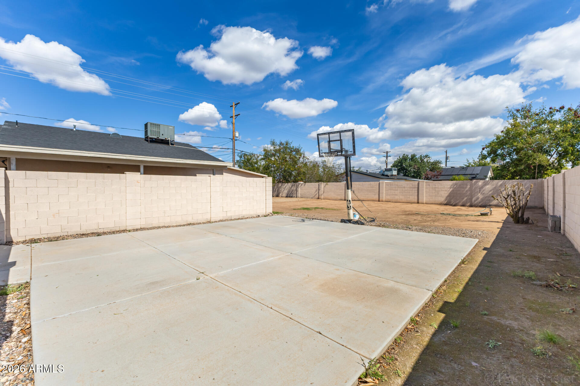 5141 N 22ND Avenue