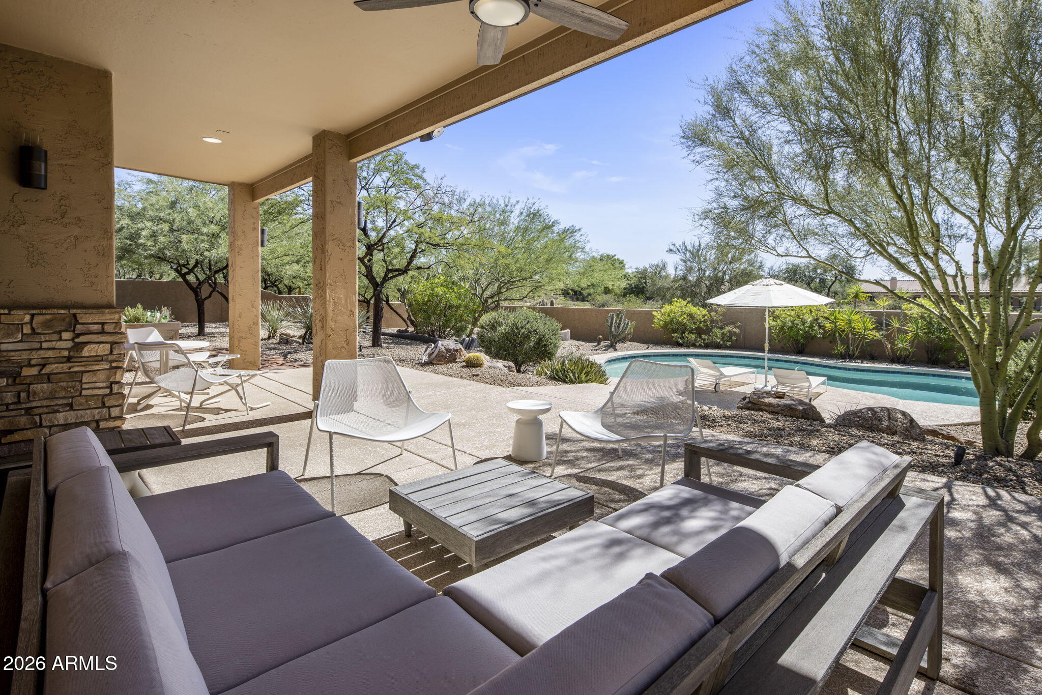 5677 E HEDGEHOG Place