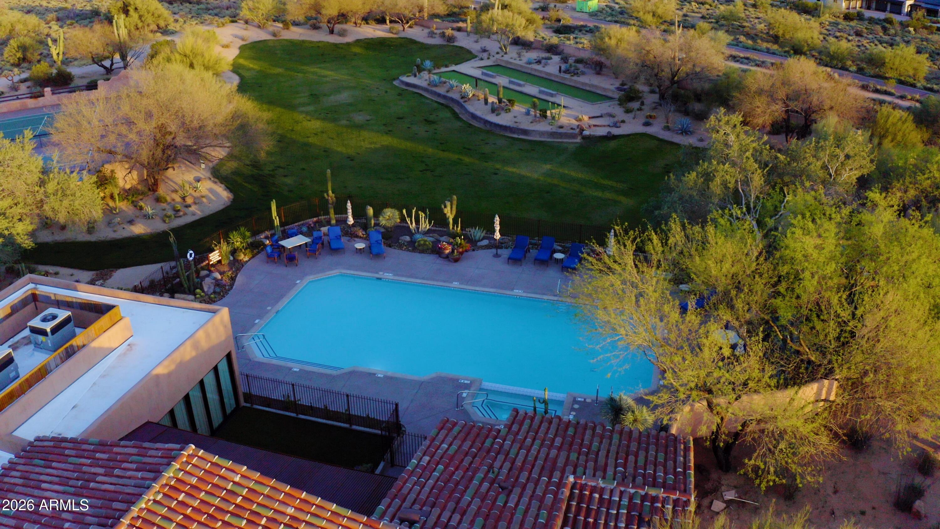 8600 E WHISPER ROCK Trail 102