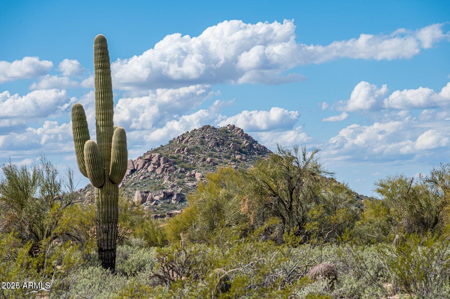 8600 E WHISPER ROCK Trail 102