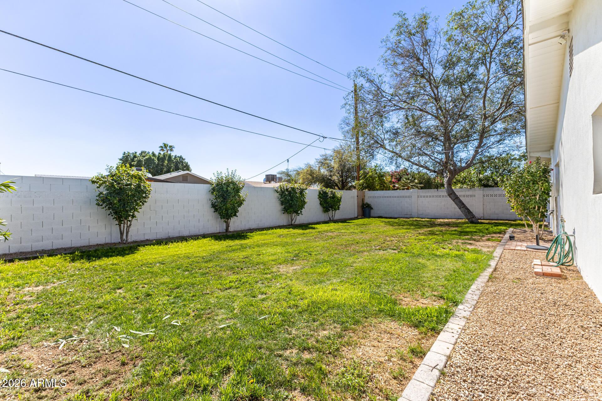 8531 E CLARENDON Avenue