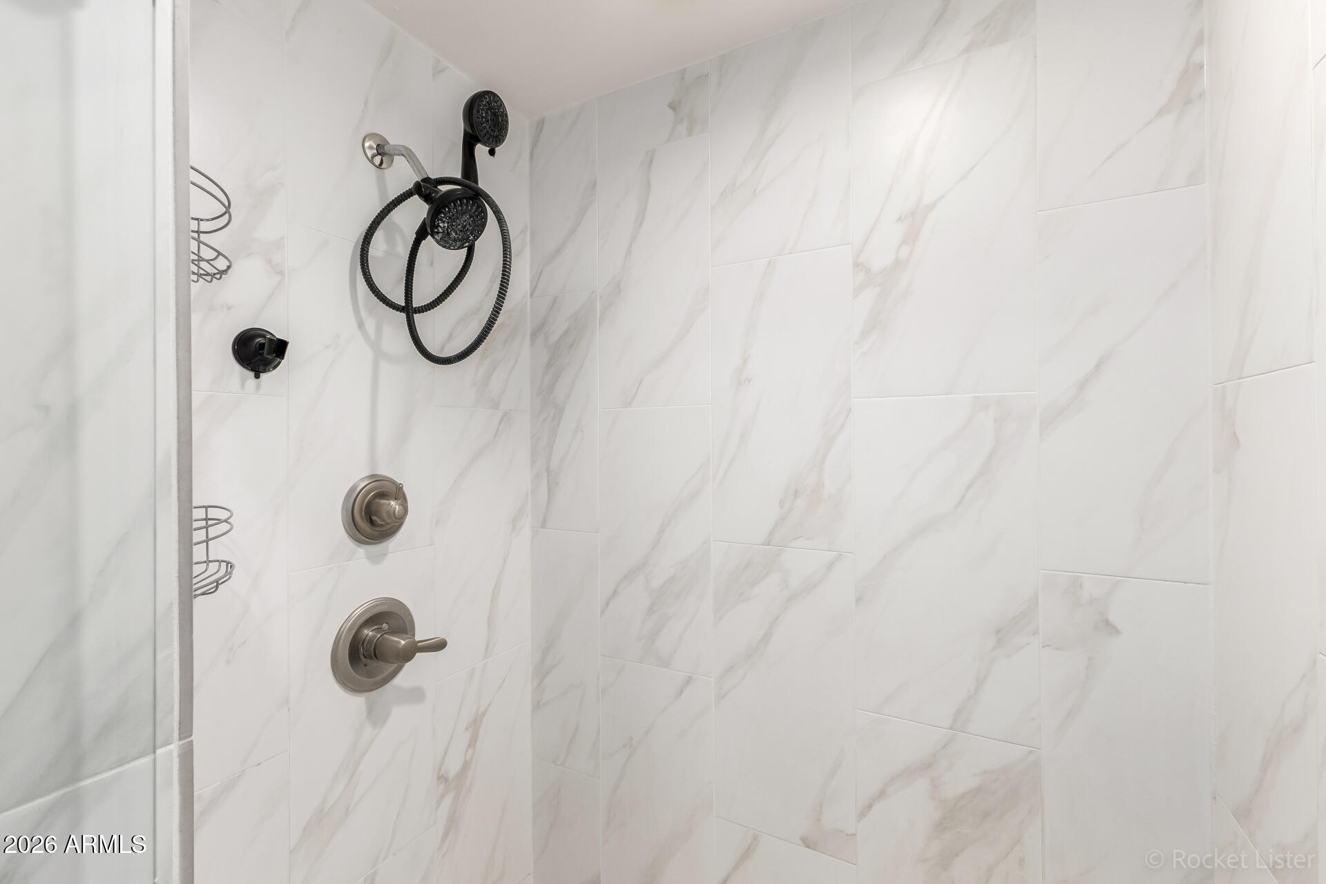 8531 E CLARENDON Avenue