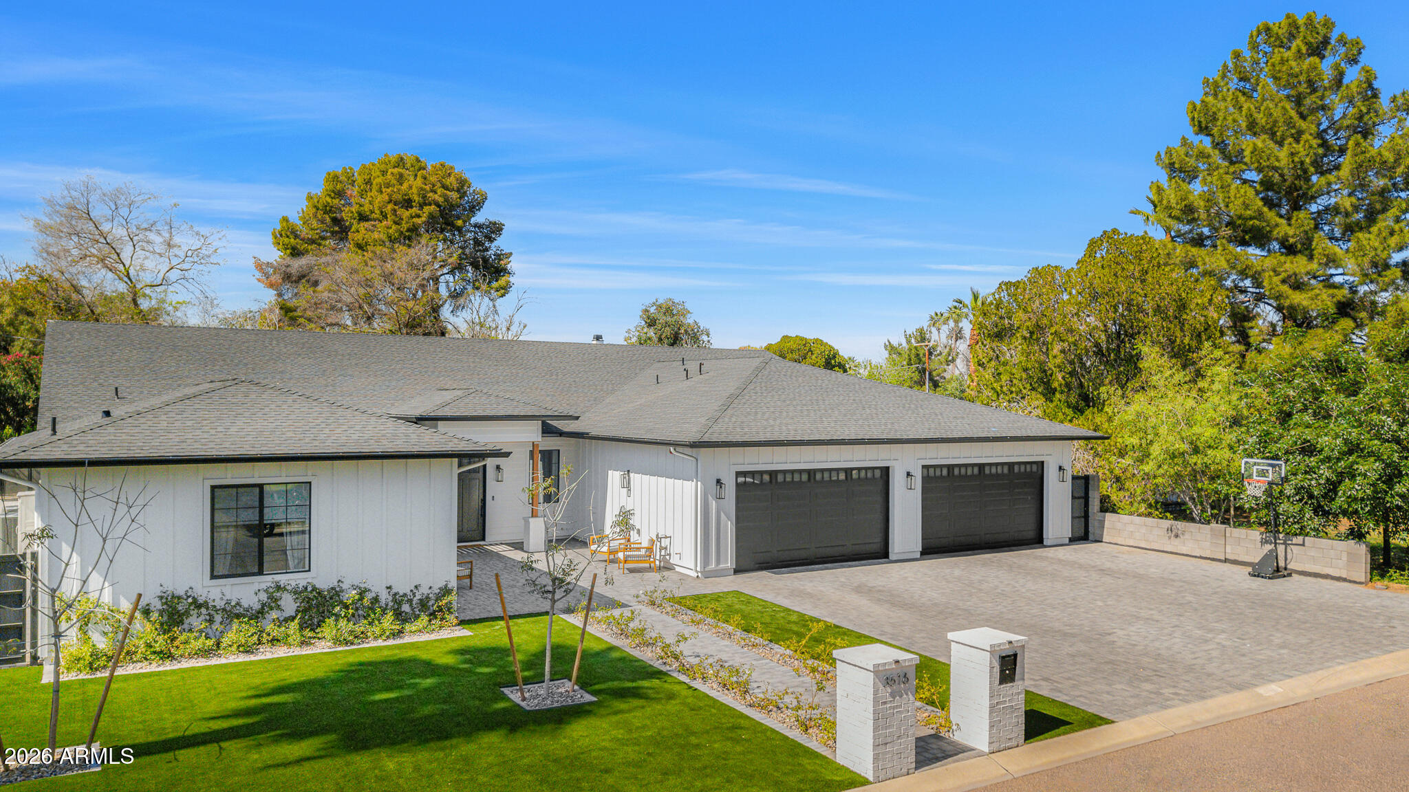3516 N 35TH Place