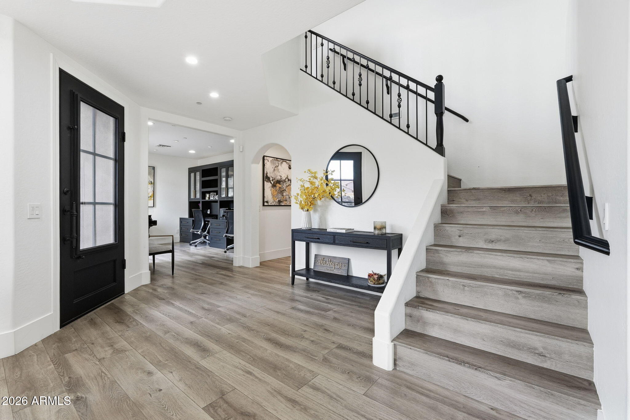 9832 E EDGESTONE Drive