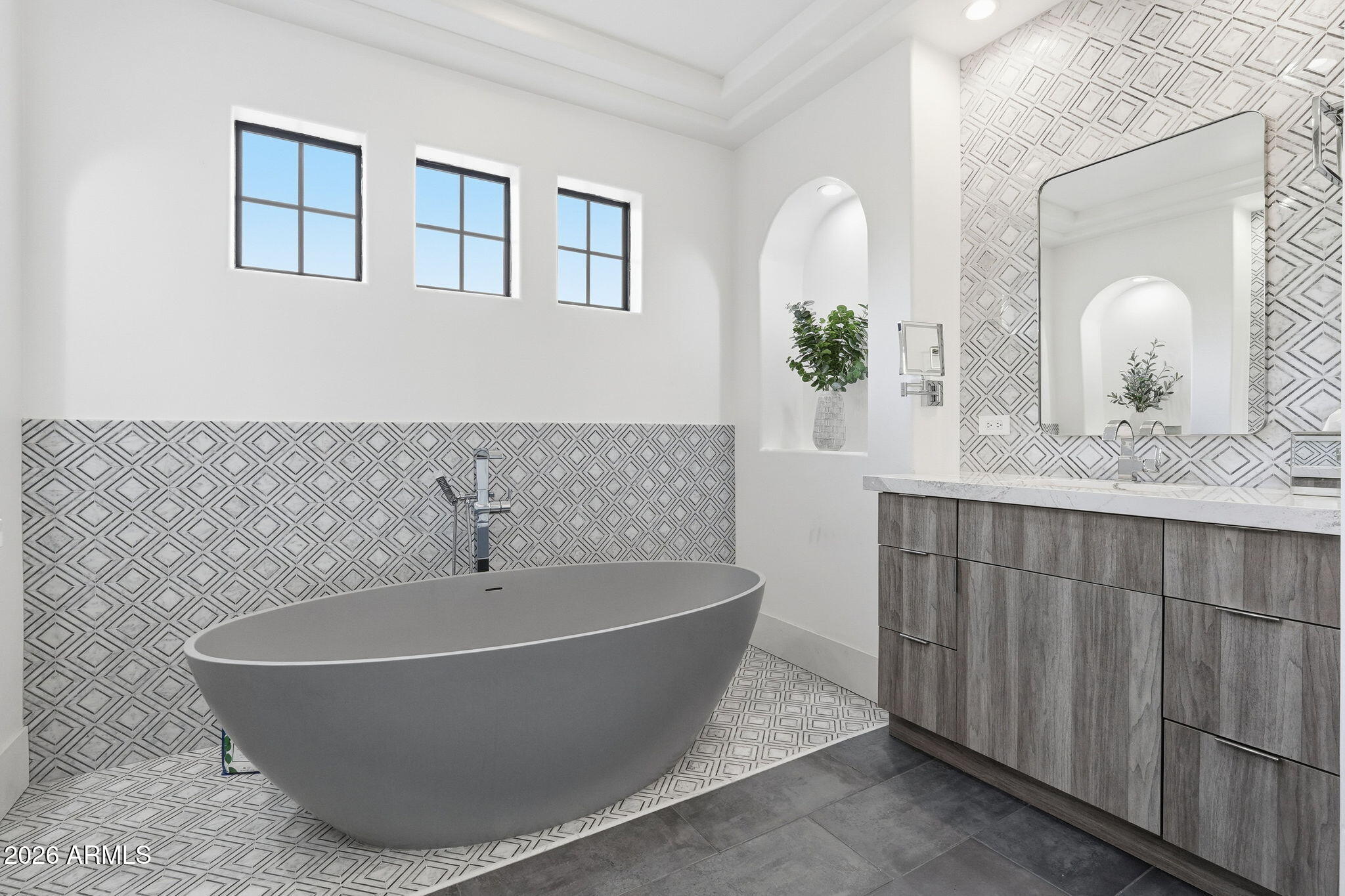 9832 E EDGESTONE Drive