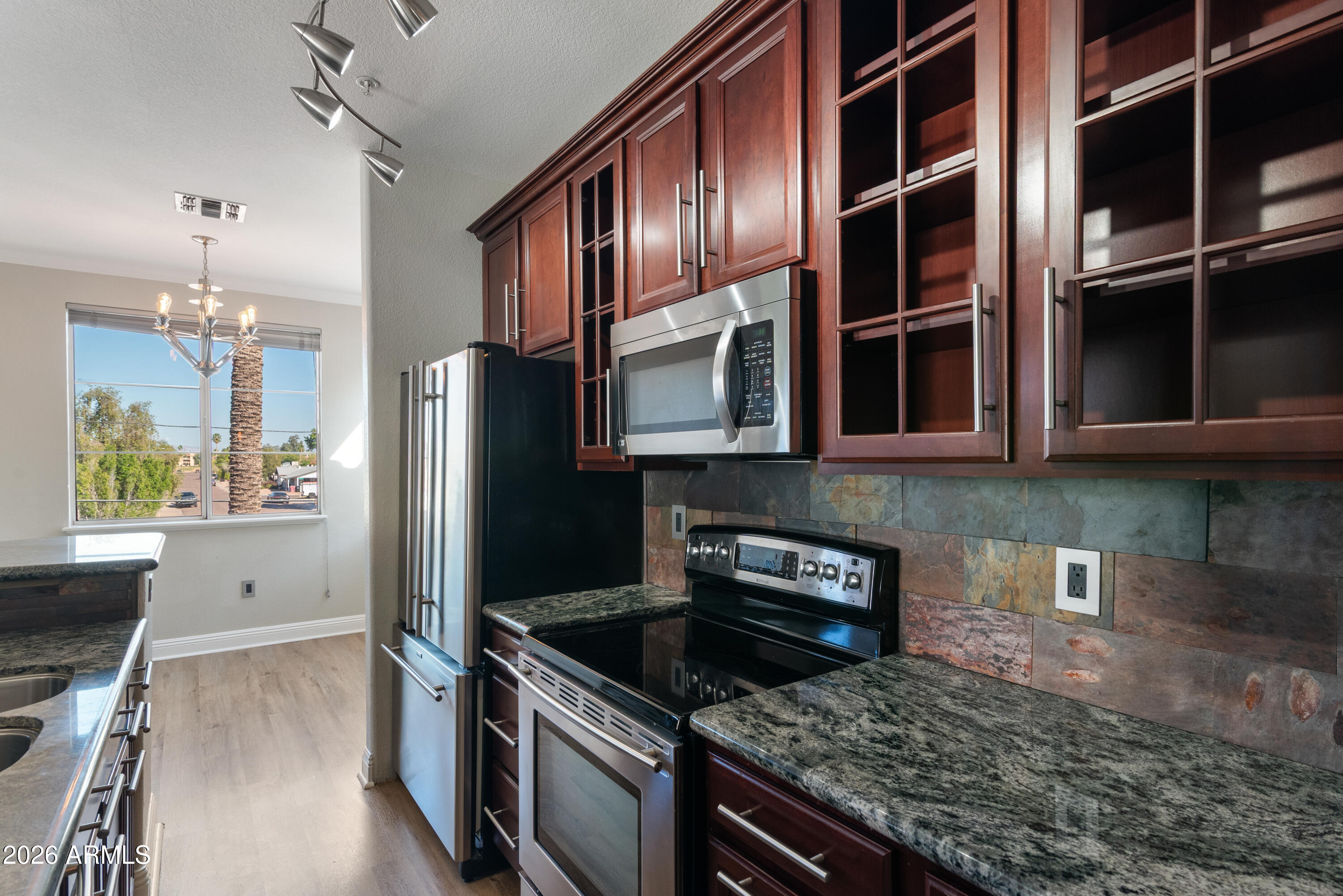 2992 N MILLER Road A212