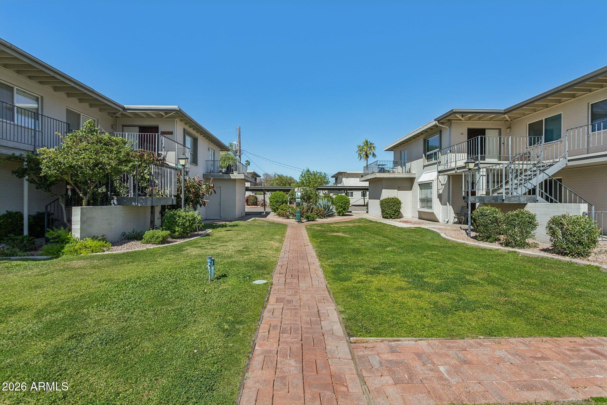 4142 E CALLE REDONDA 62