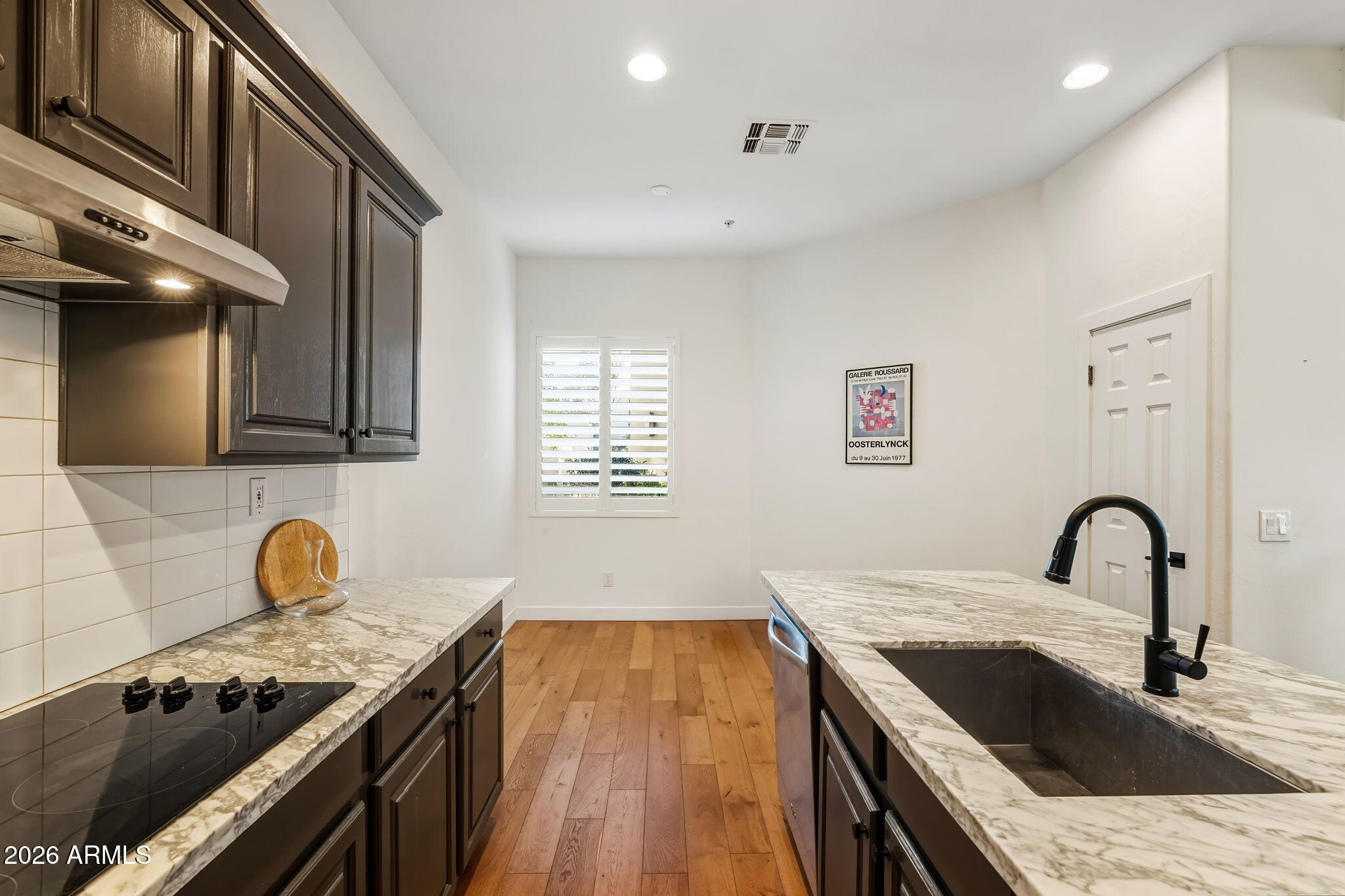 19550 N GRAYHAWK Drive 1108