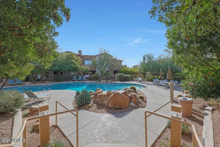 19550 N GRAYHAWK Drive 1108