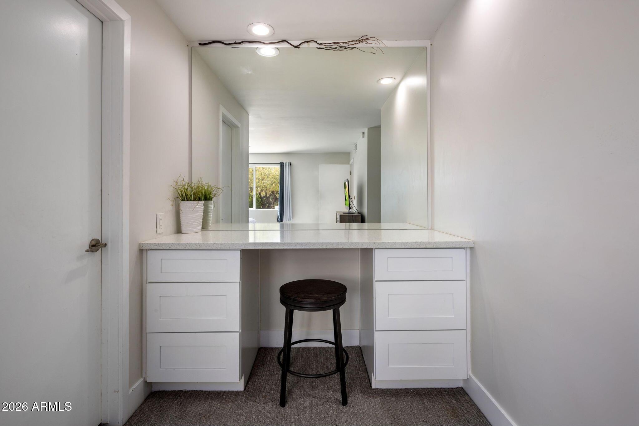 8633 E MONTEROSA Avenue