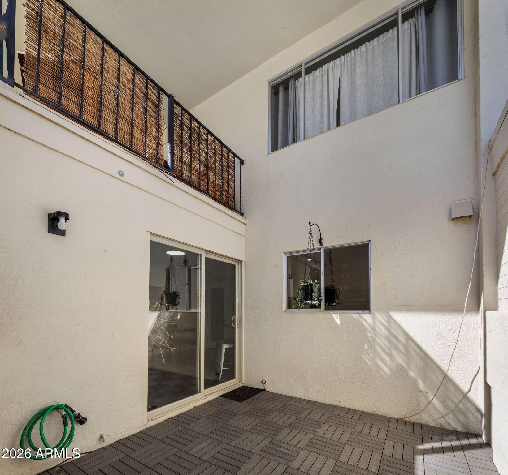 8633 E MONTEROSA Avenue