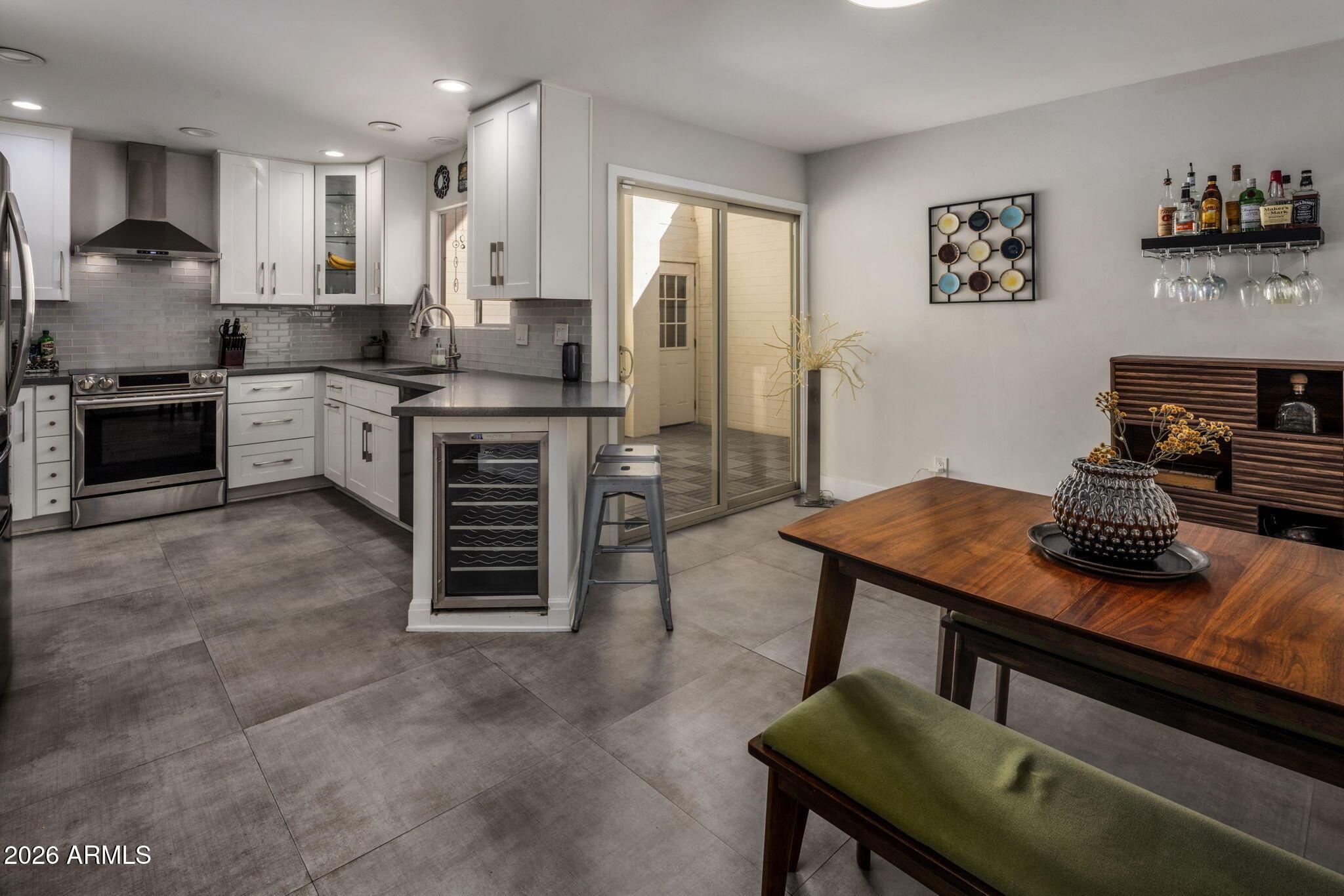 8633 E MONTEROSA Avenue