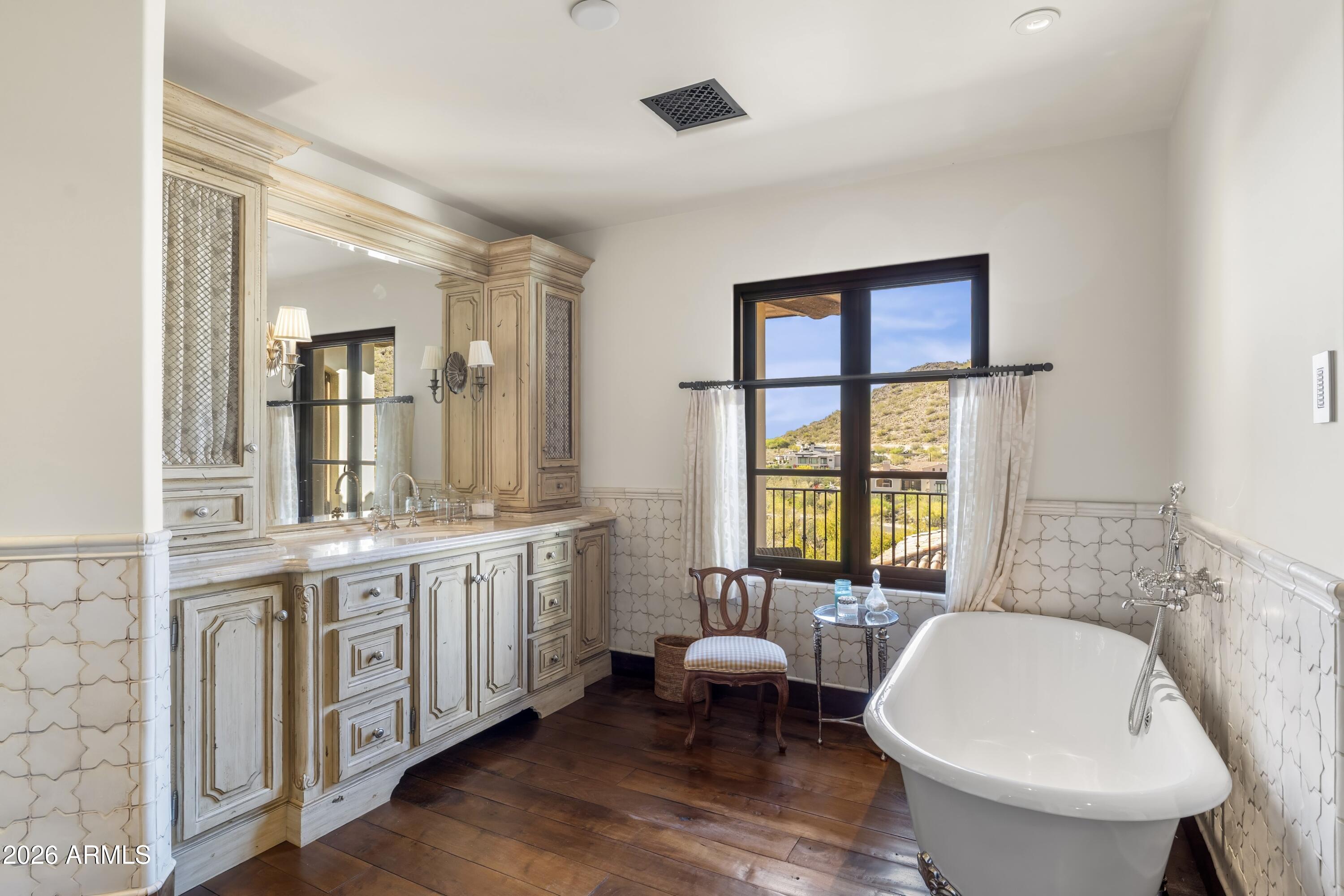 10719 E Rimrock Drive