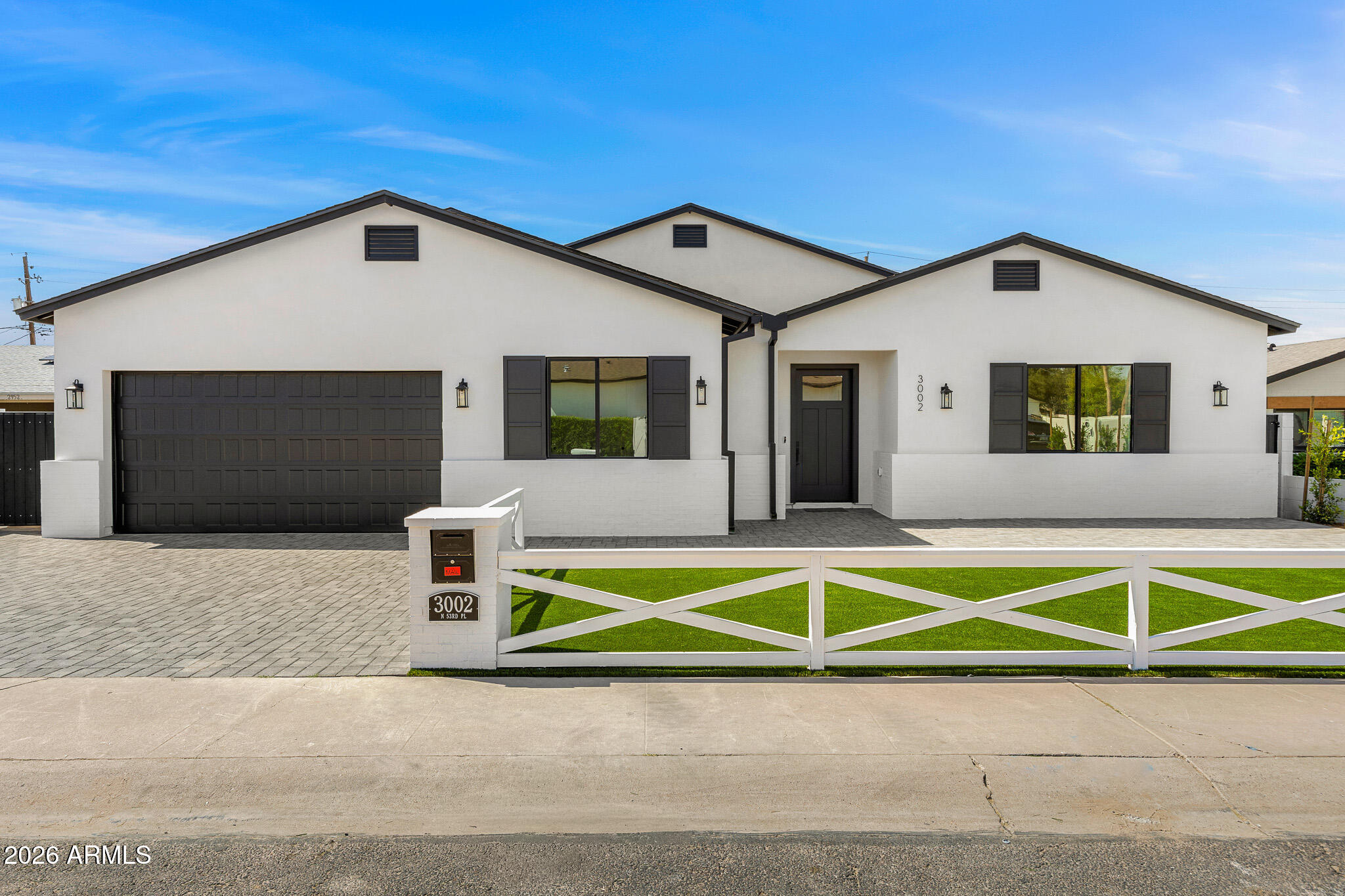 3002 N 53RD Place