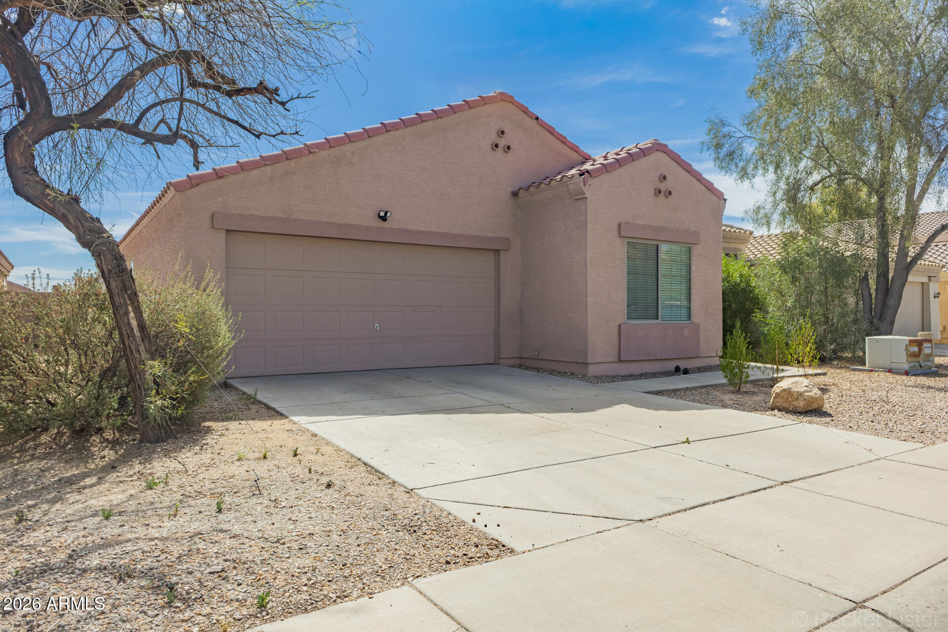 8511 W JOCELYN Terrace