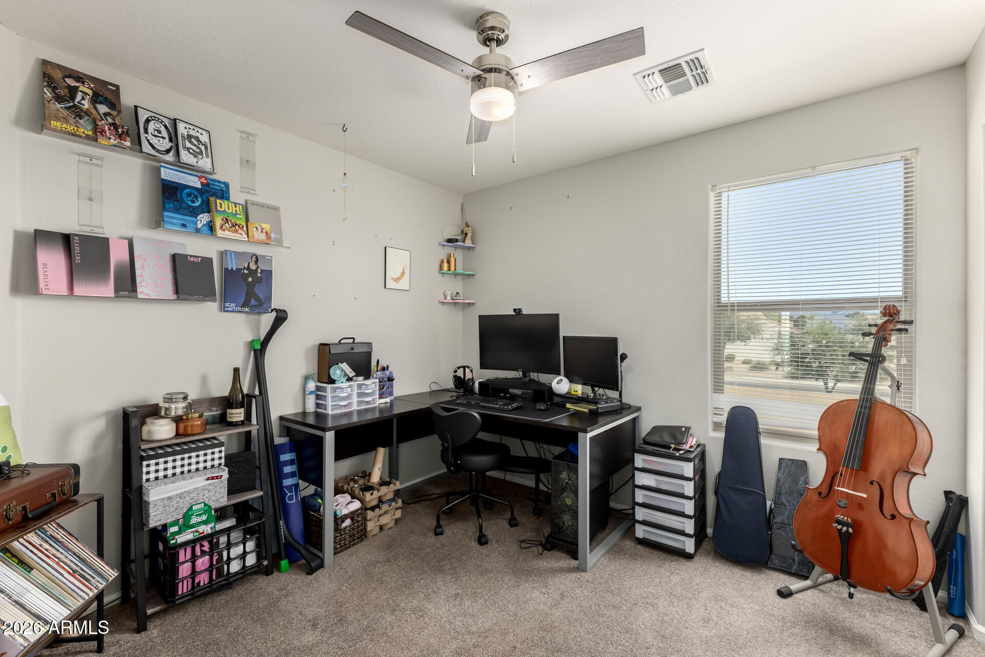1394 E PENNY Lane