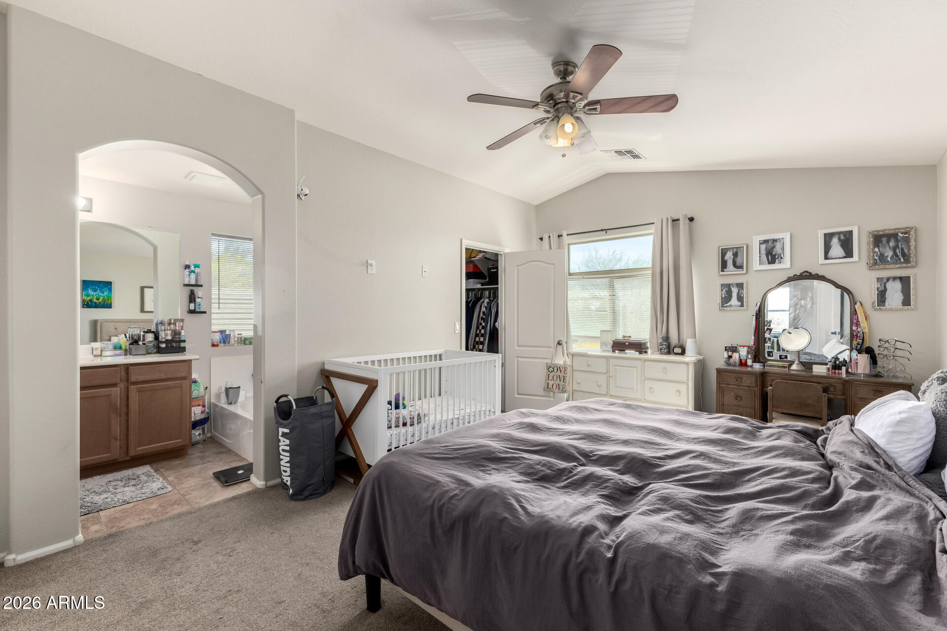1394 E PENNY Lane