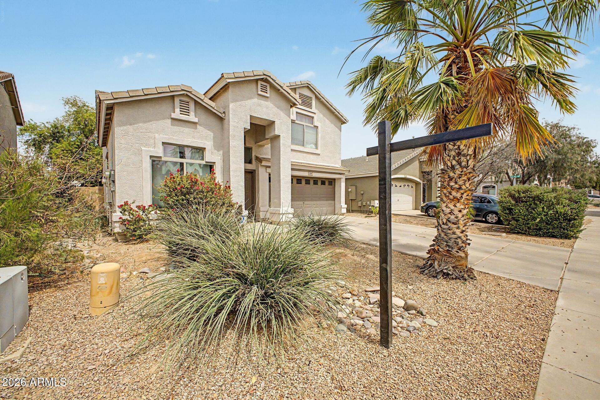 1394 E PENNY Lane