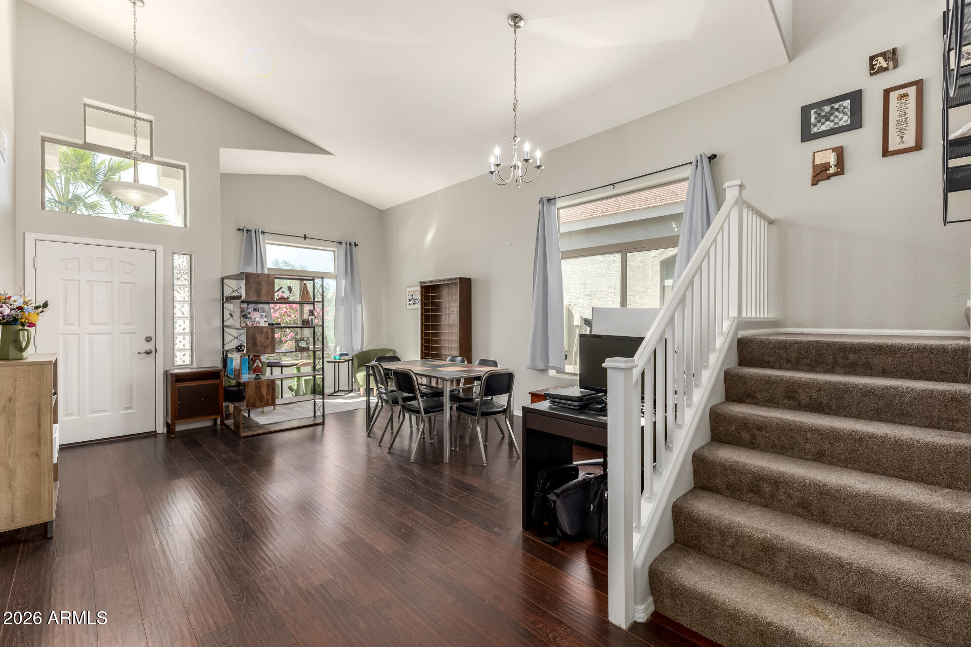 1394 E PENNY Lane