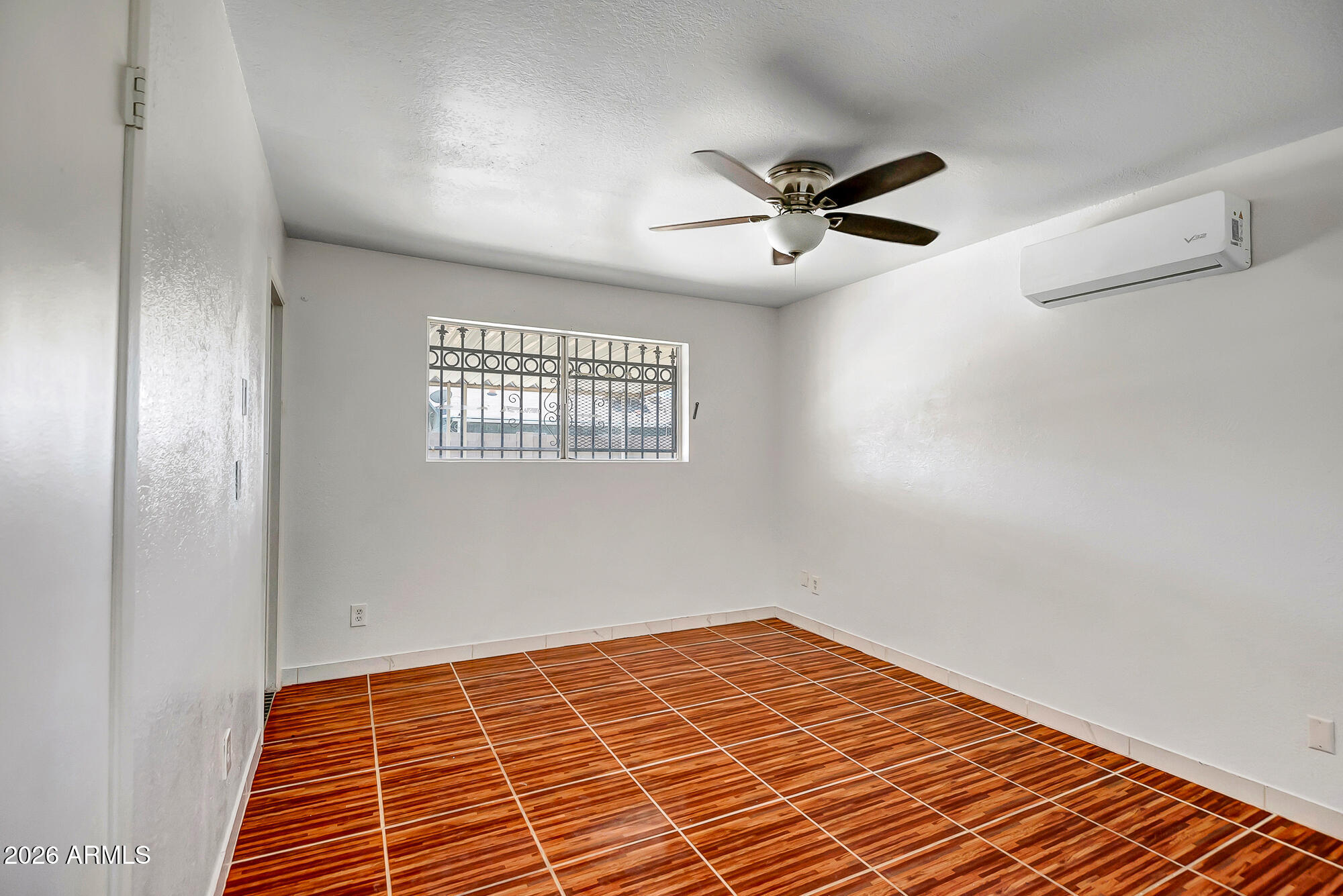 6433 W CATALINA Drive