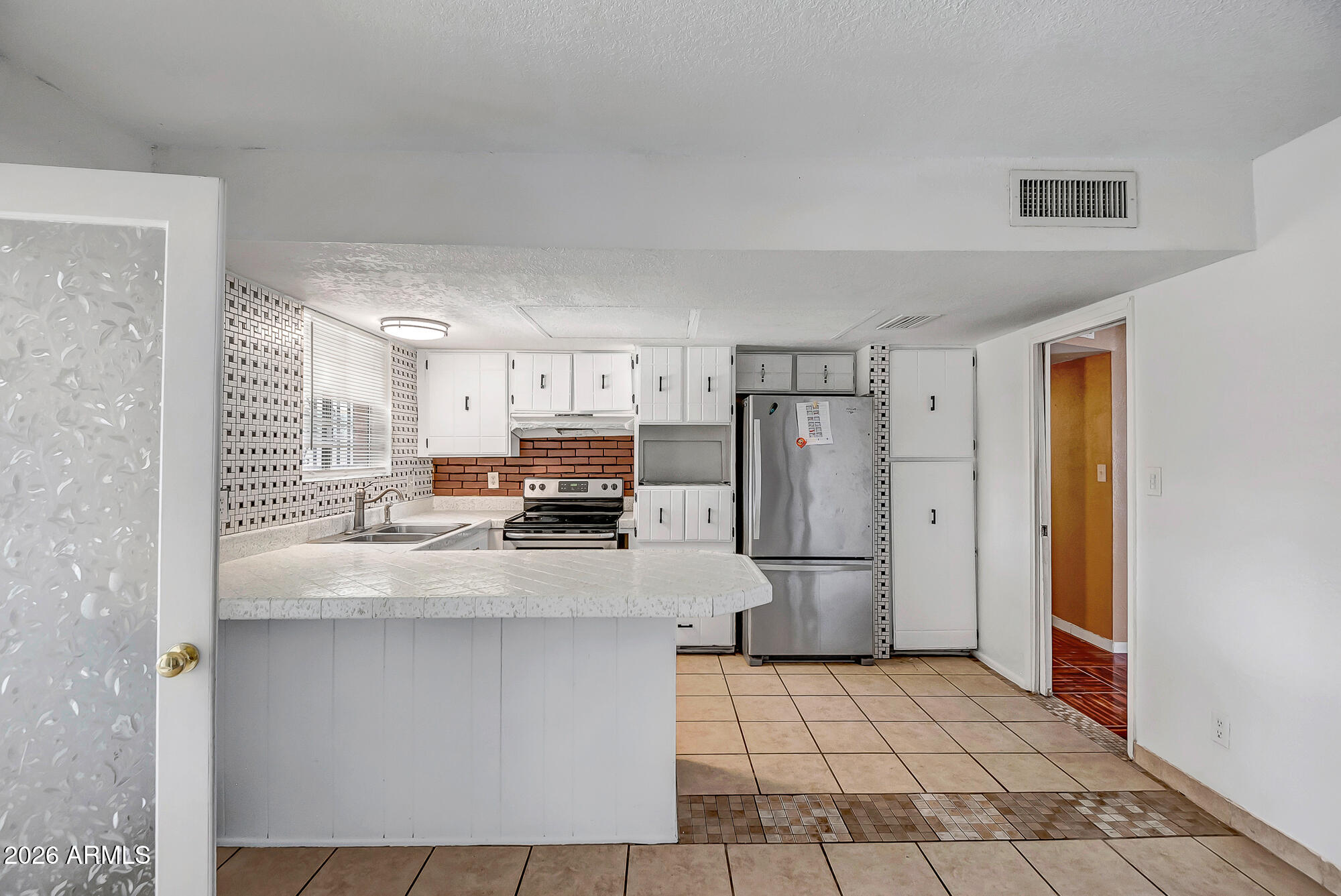 6433 W CATALINA Drive