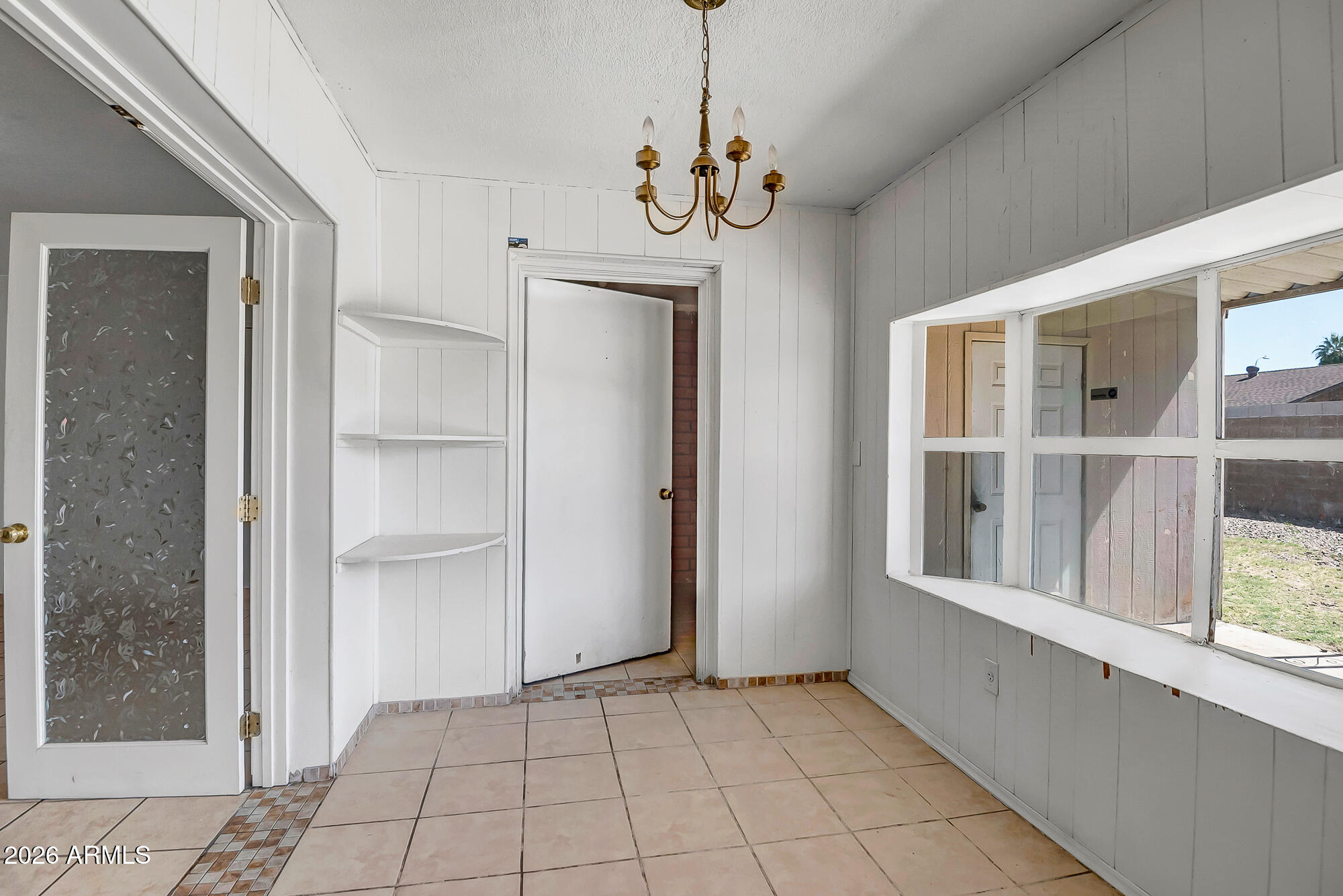 6433 W CATALINA Drive