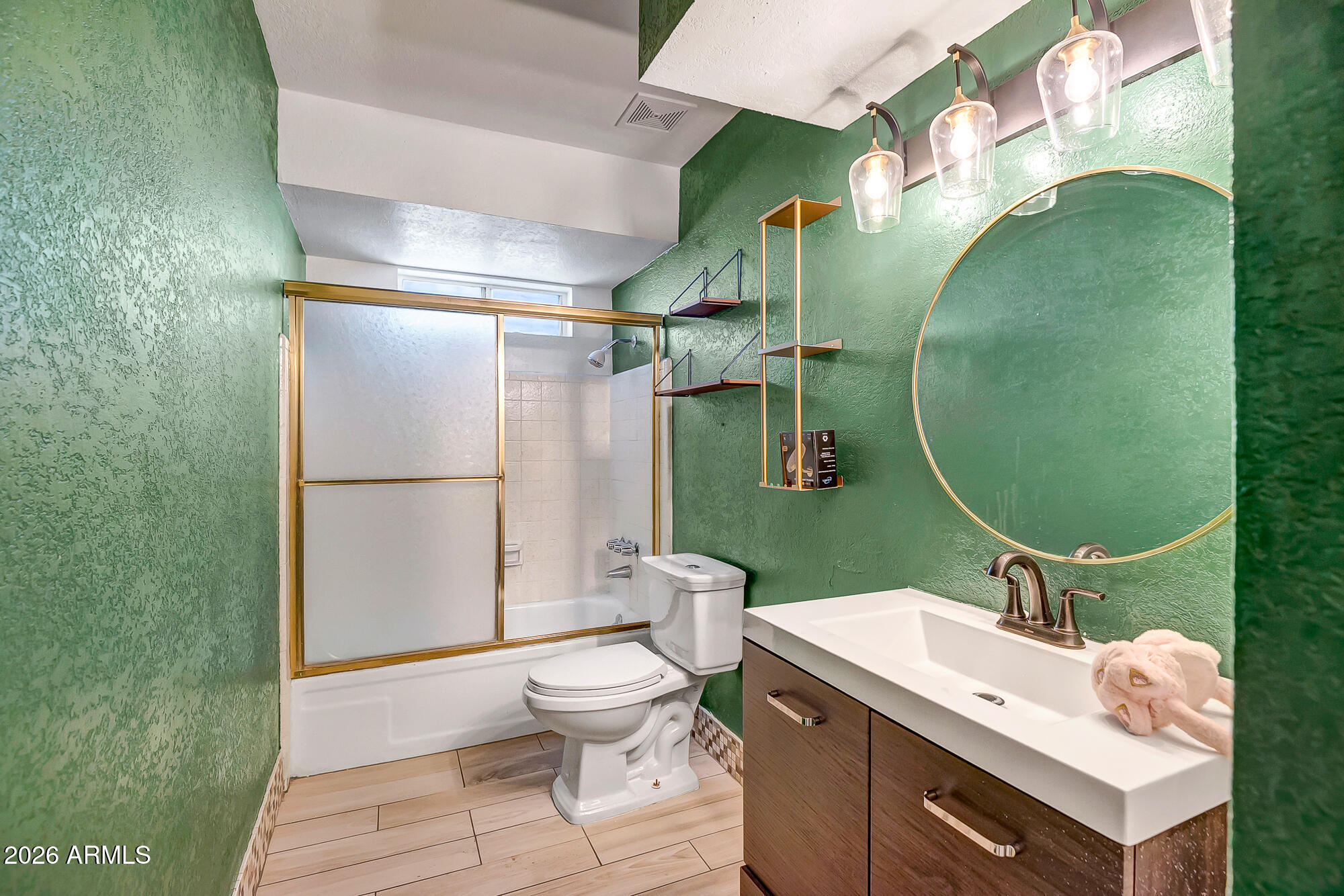 6433 W CATALINA Drive