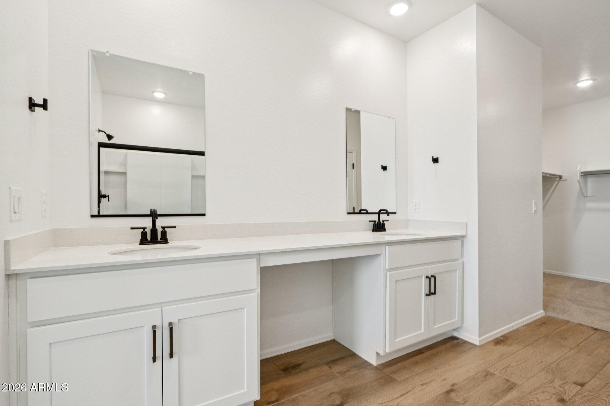 24247 W BOWKER Street