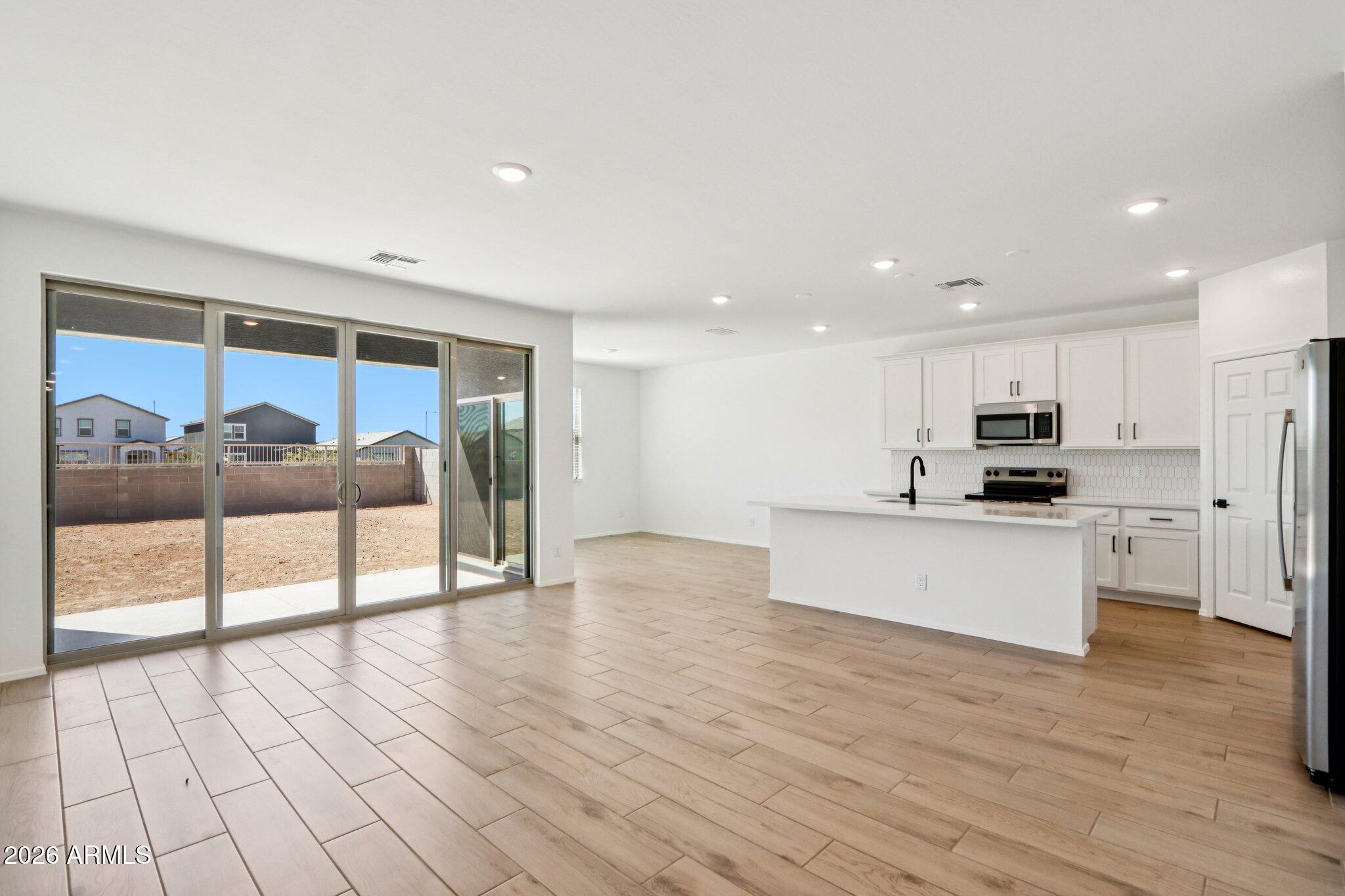 24247 W BOWKER Street