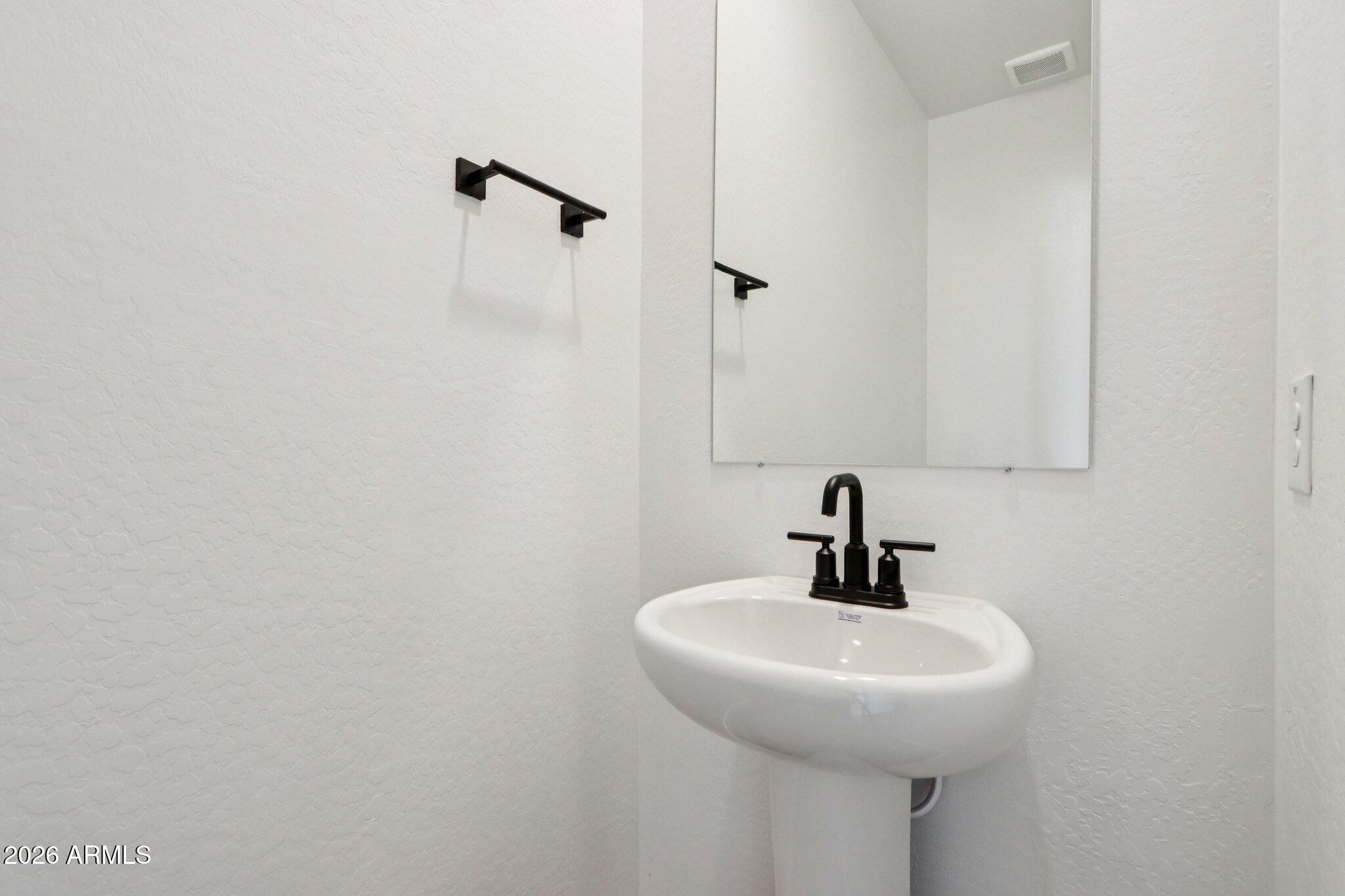 24247 W BOWKER Street