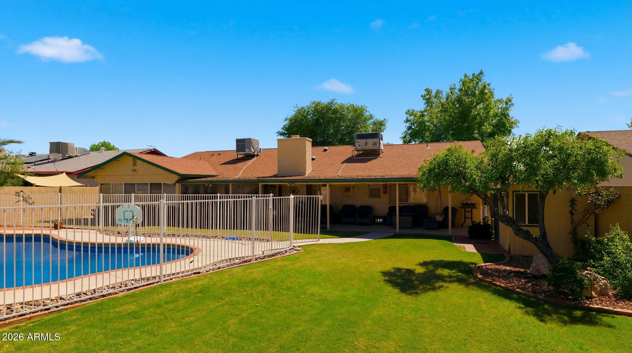 508 E MURIEL Drive