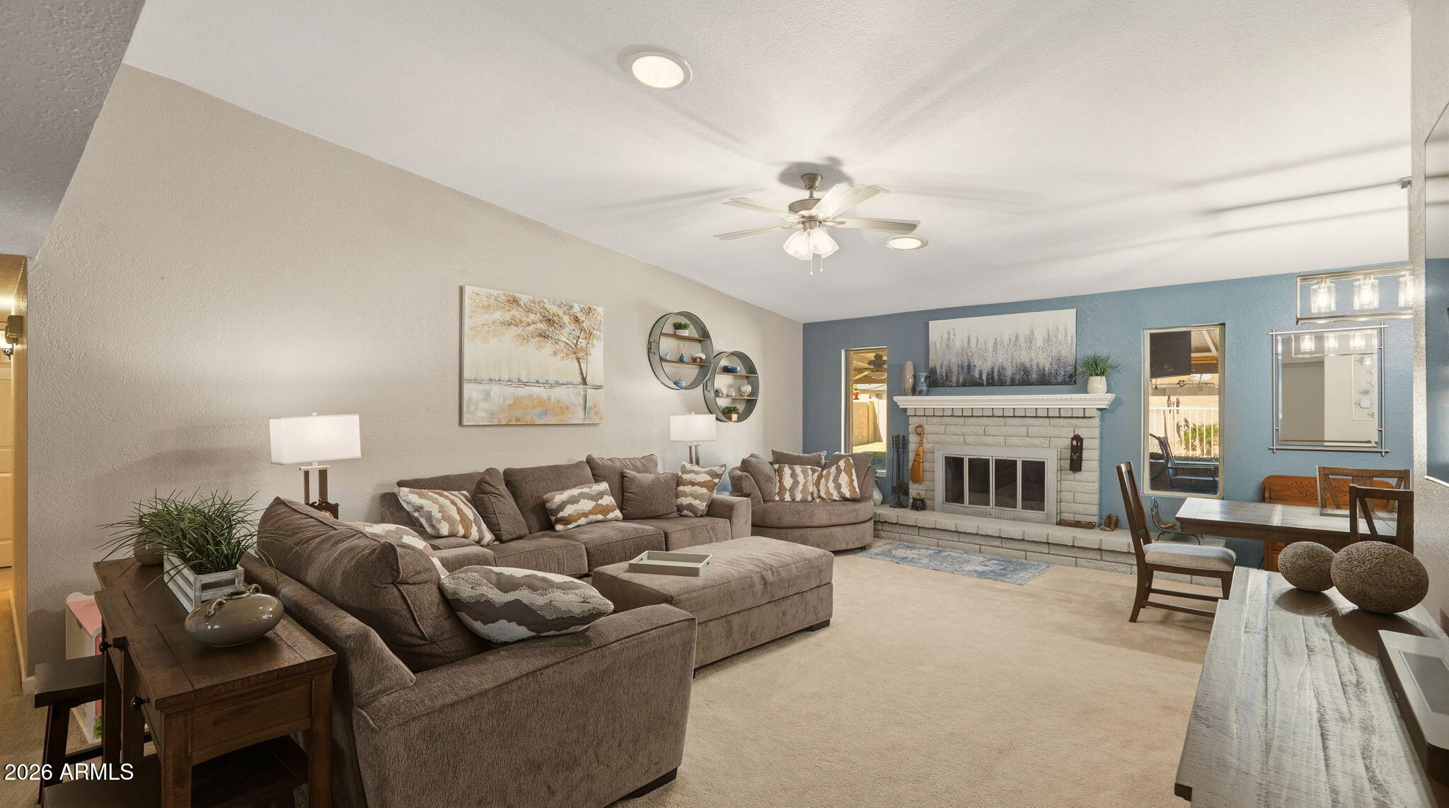 508 E MURIEL Drive