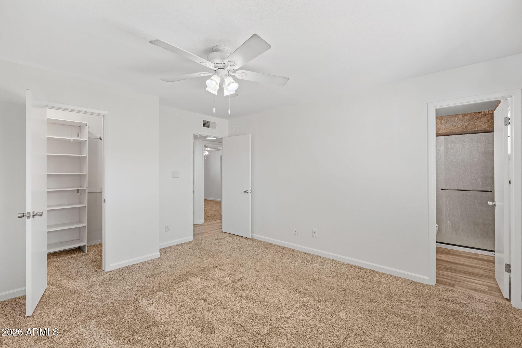 2137 E APOLLO Avenue