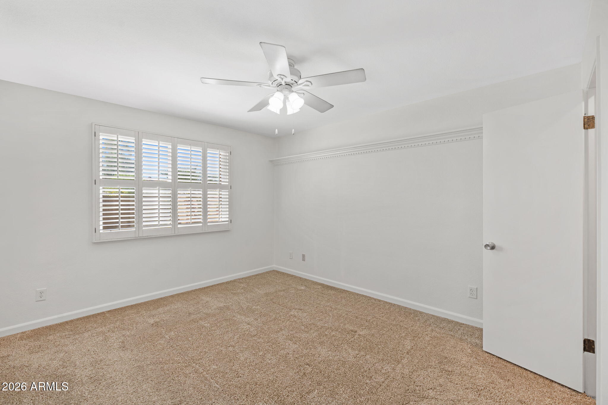 2137 E APOLLO Avenue