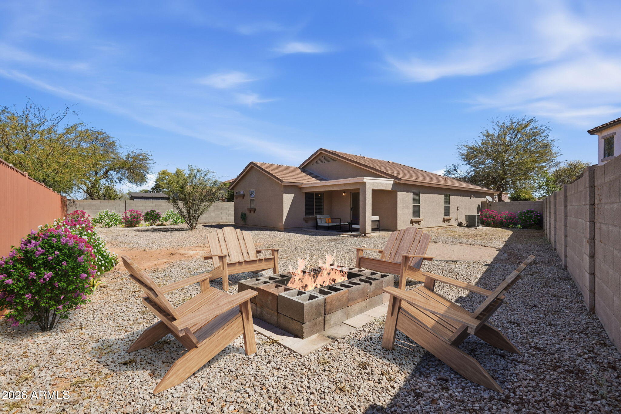 4522 E ALAMO Street