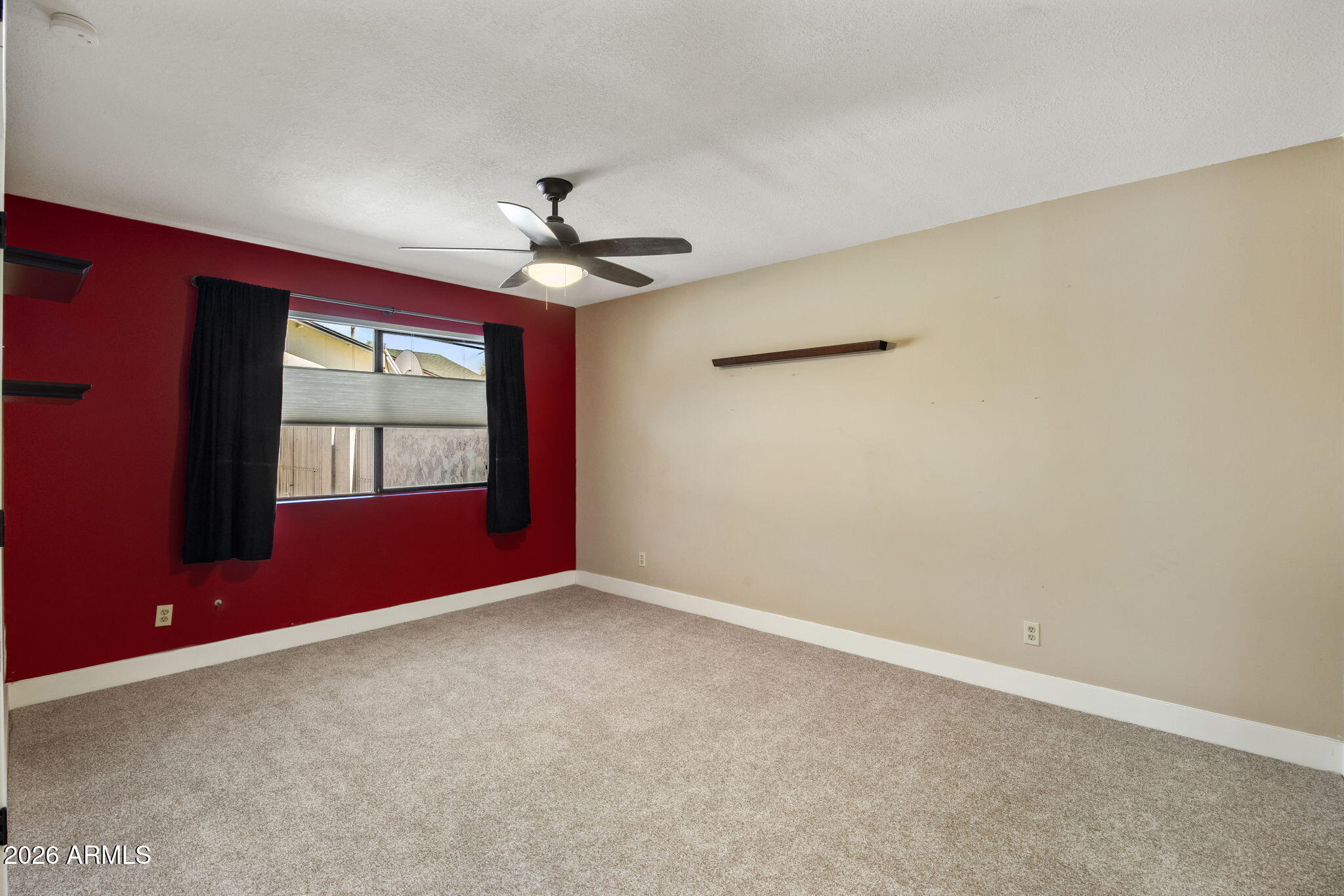 312 E BROOK HOLLOW Drive