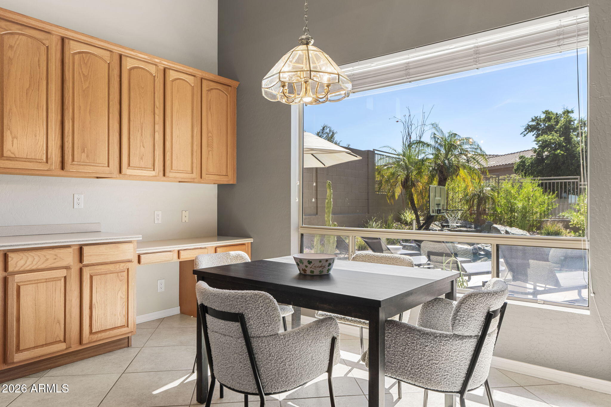 10785 E GELDING Drive