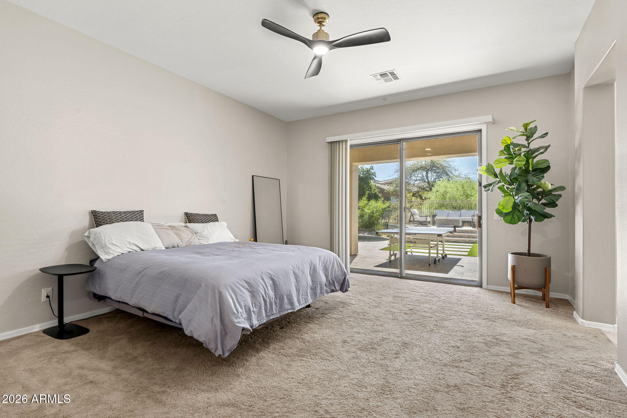 10785 E GELDING Drive