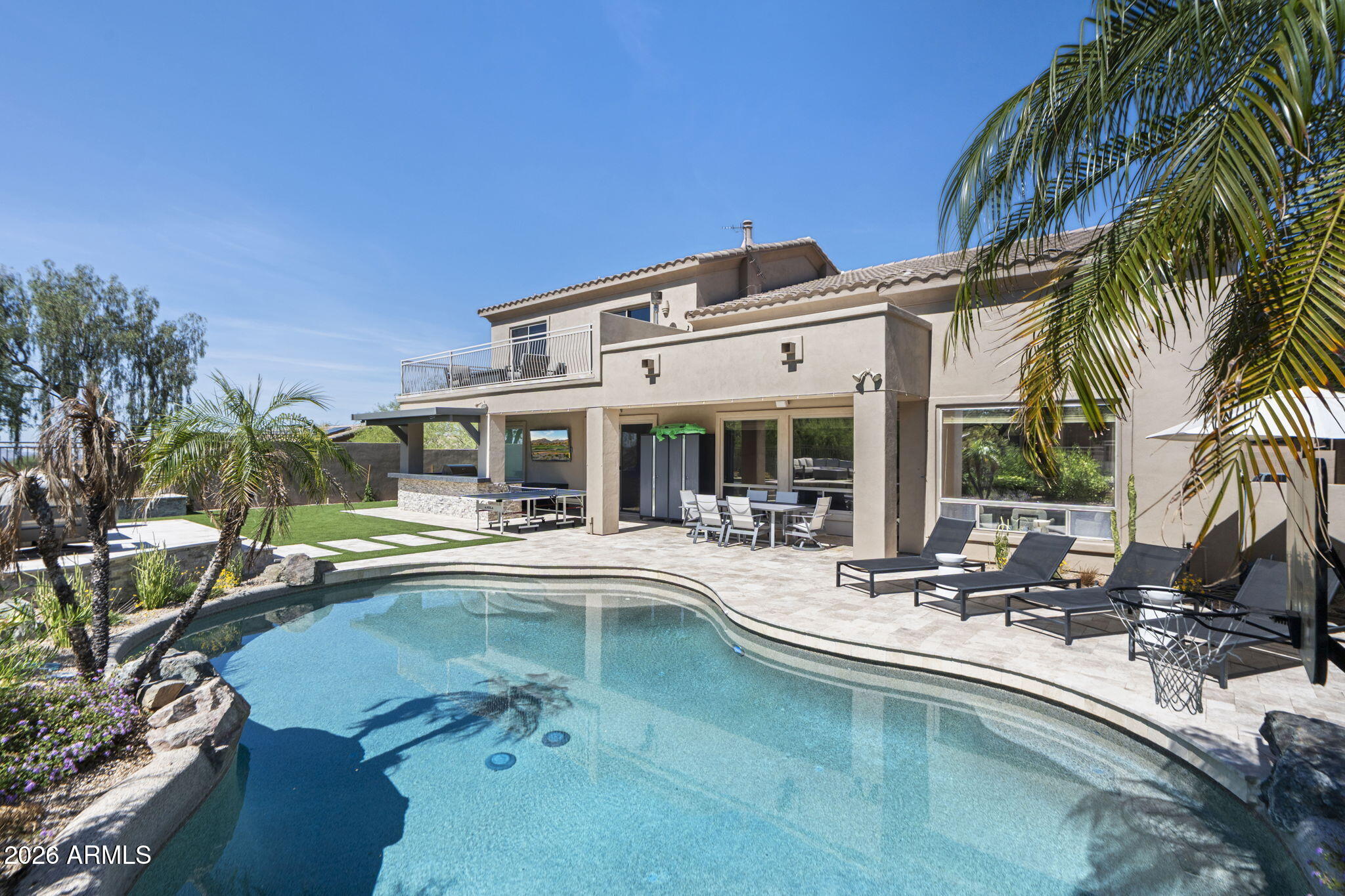 10785 E GELDING Drive